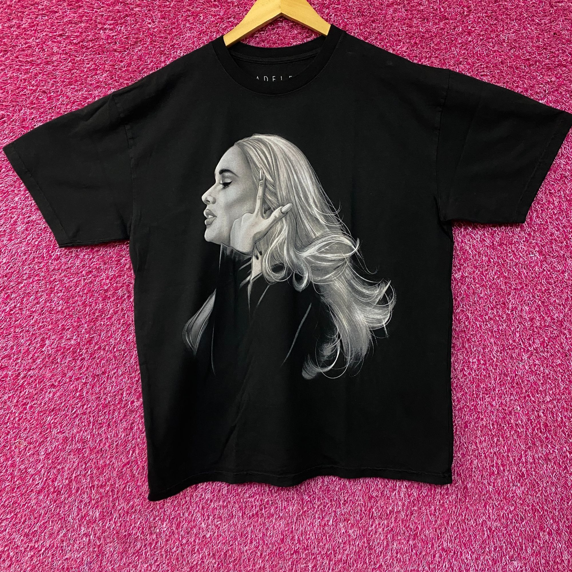 Other Adele Las Vegas Residency Merch size Large Size US L / EU 52-54 / 3 - 1 Thumbnail