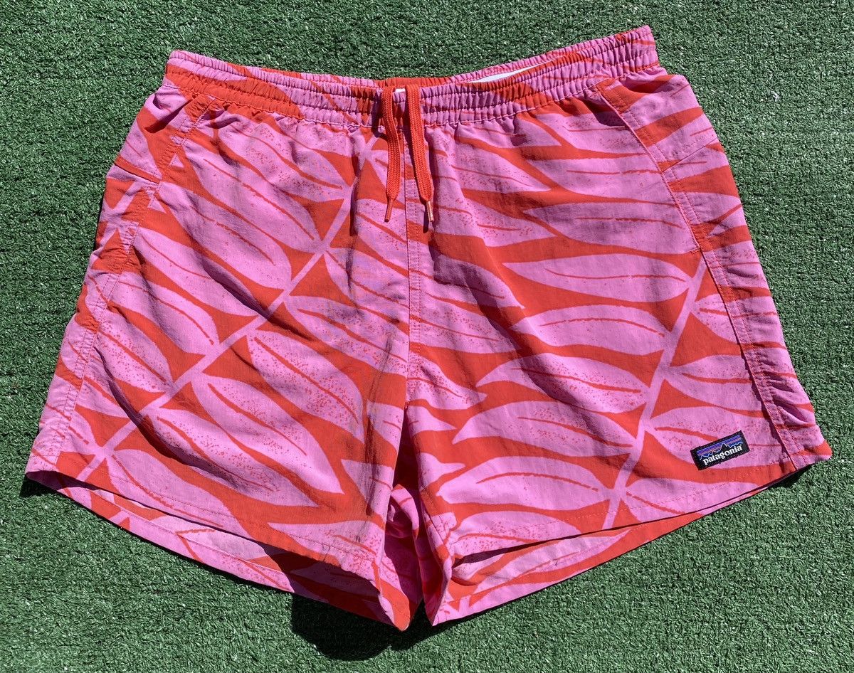 Patagonia Patagonia Baggies Catalan Patterned Shorts Womens Medium Size 32" / US 10 / IT 46 - 1 Thumbnail