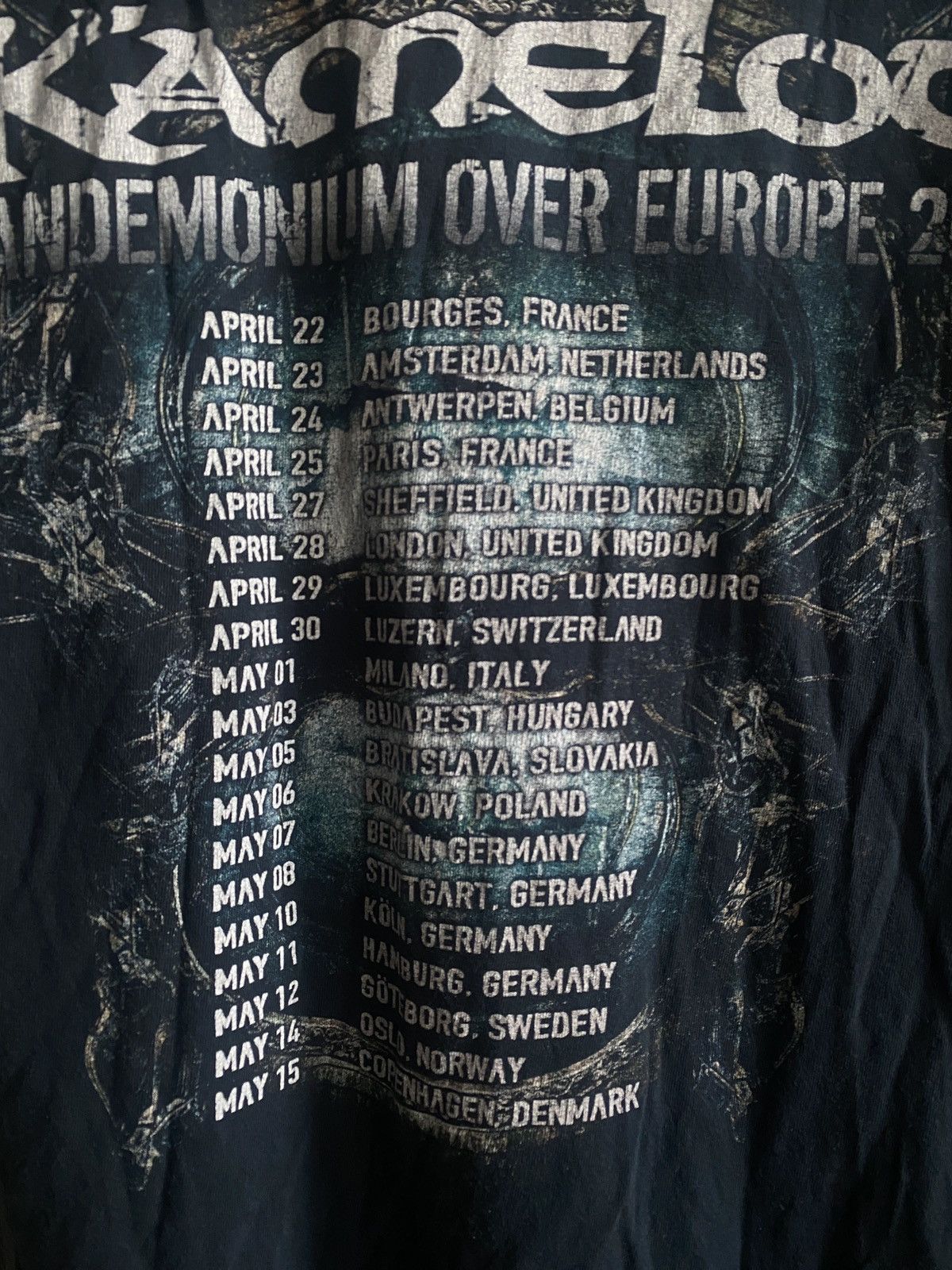 Band Tees × Vintage Camelot Pandemonium Over Europe 2001 Band Tee Size US S / EU 44-46 / 1 - 9 Thumbnail
