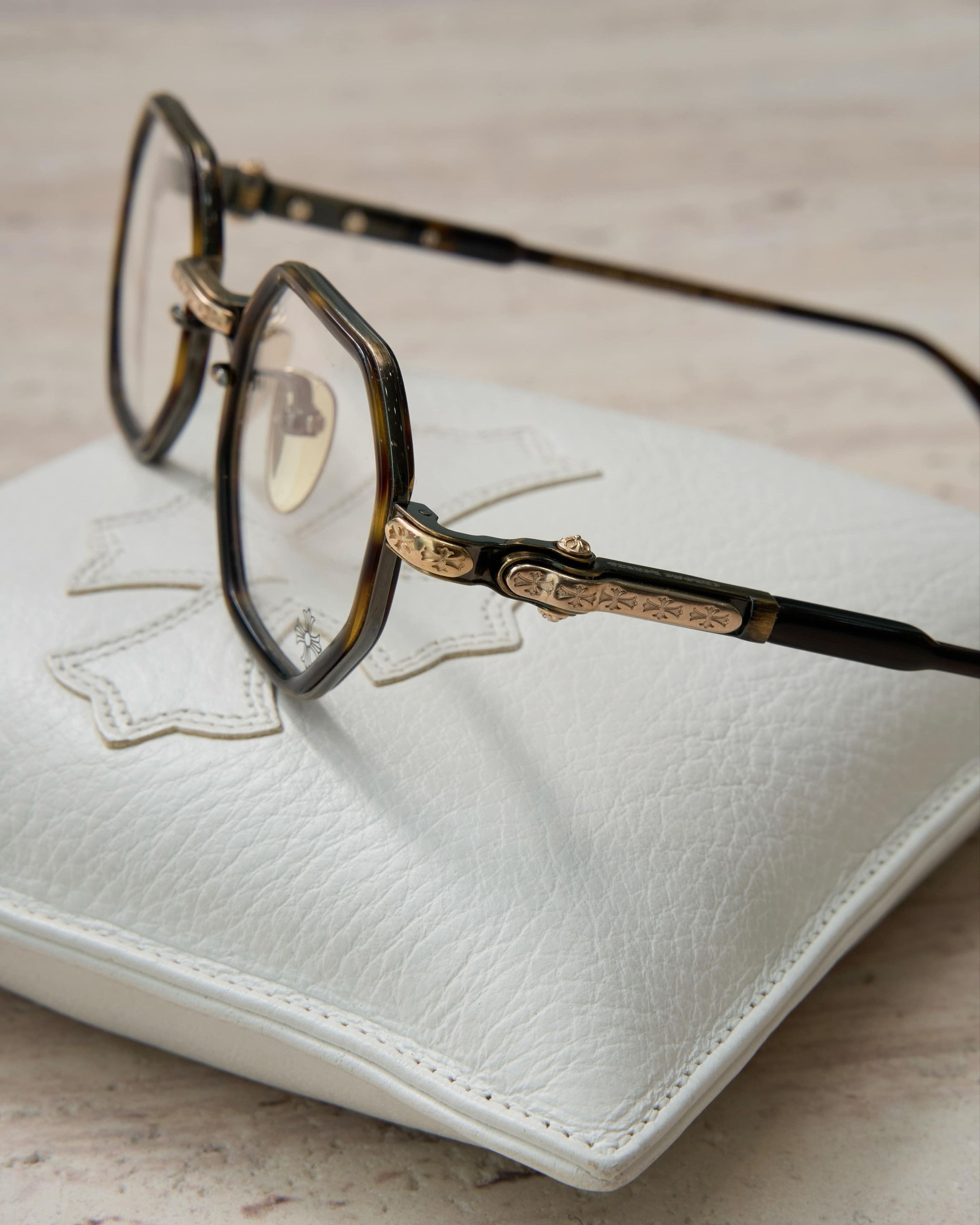 Chrome Hearts CHROME HEARTS TATTERS Dark Tortoise/Antique Gold Size ONE SIZE - 9 Thumbnail