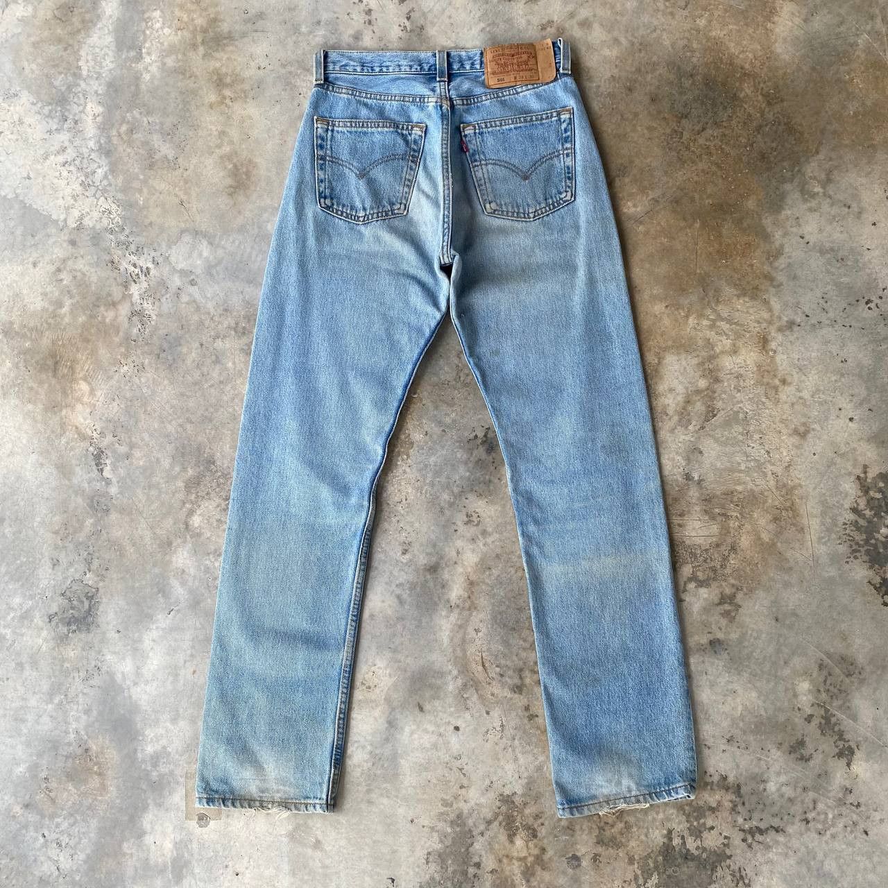 Levi's Vintage Clothing VINTAGE 90S LEVIS 501 WOMEN BLUE STONEWASH GRUNGE DENIM Size 28" / US 6 / IT 42 - 5 Thumbnail