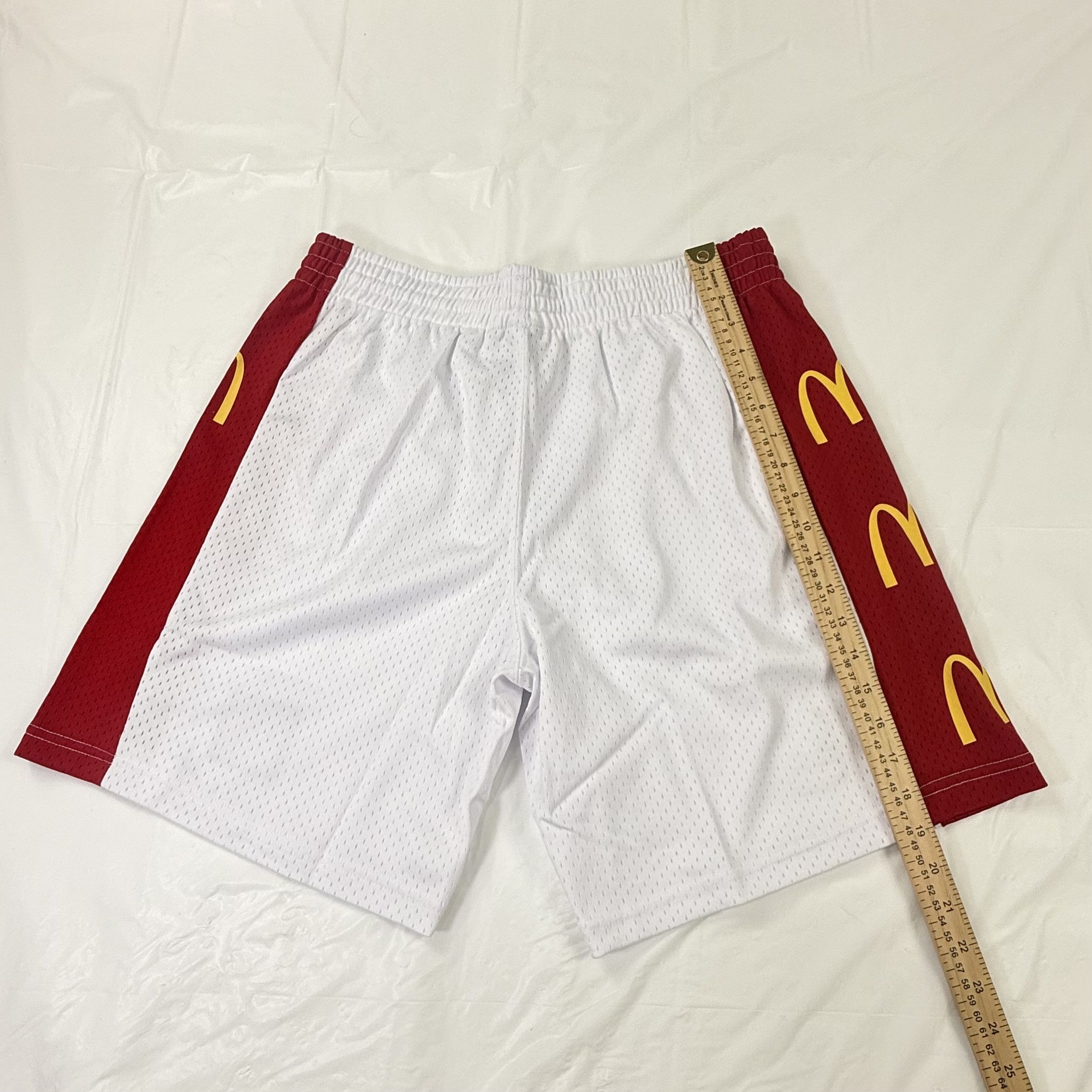 Travis Scott Travis Scott Cactus Jack McDonalds Mesh Shorts L Size US 32 / EU 48 - 5 Thumbnail