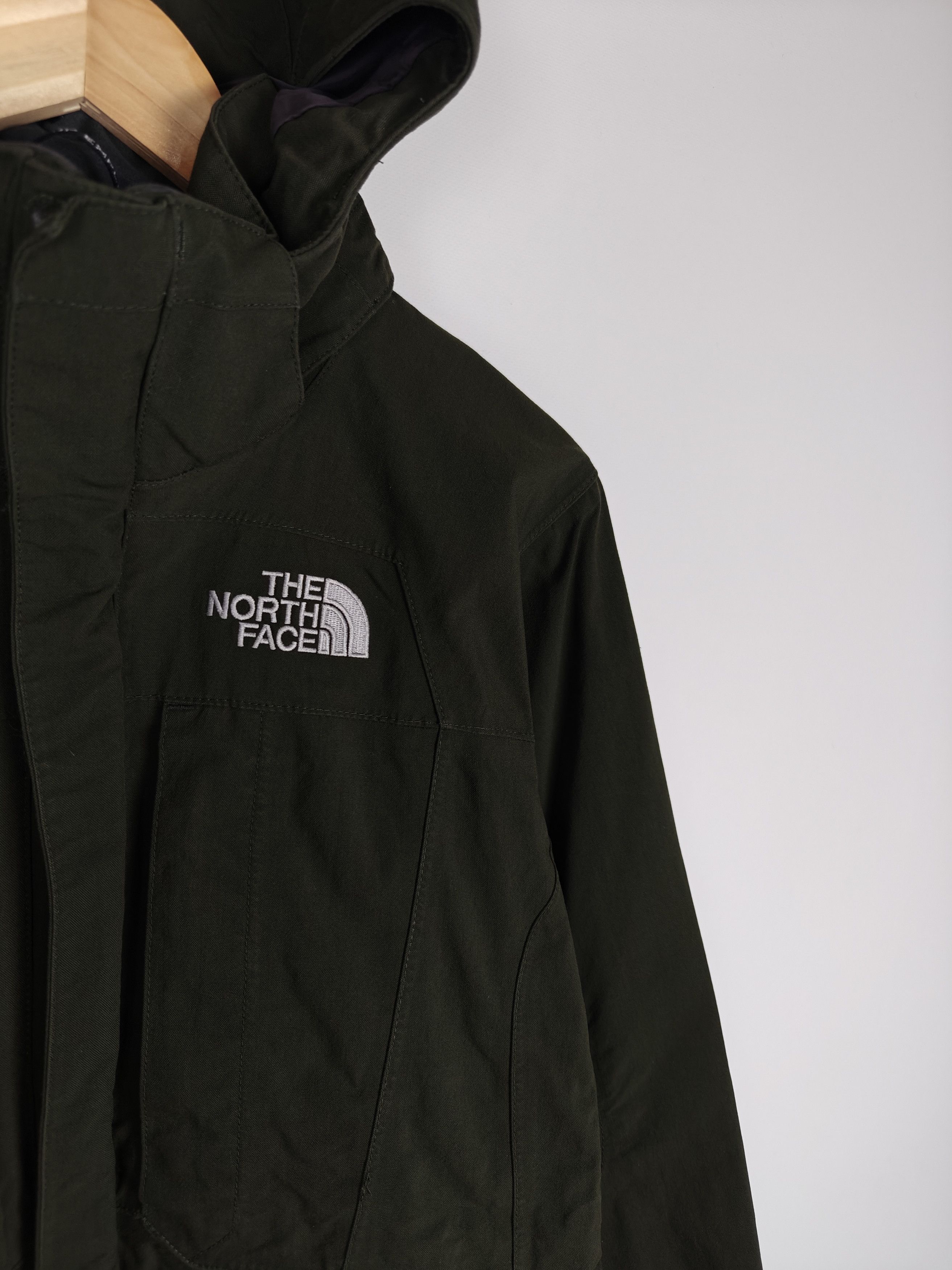 The North Face The North Face HyVent Jacket Olive Khaki size S Size US S / EU 44-46 / 1 - 4 Thumbnail