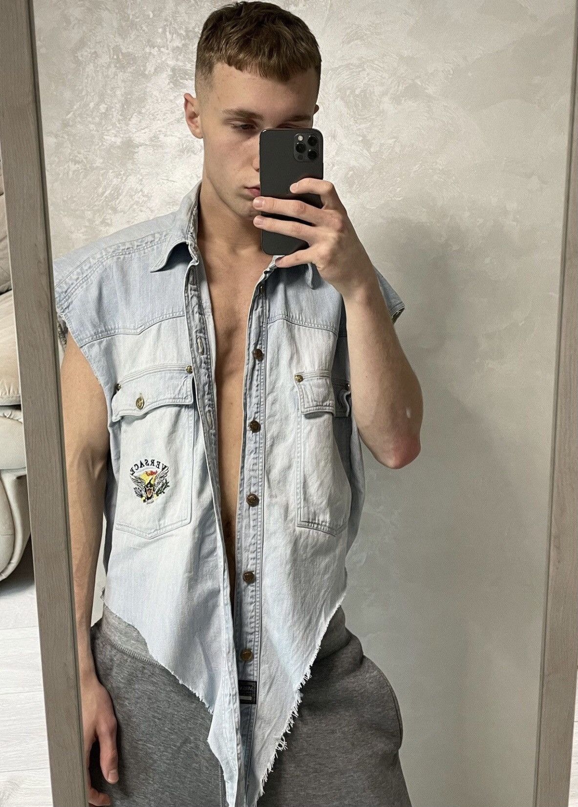 Versace × Vintage Versace custom Jeans Shirt Vintage Unique Size US L / EU 52-54 / 3 - 2 Thumbnail