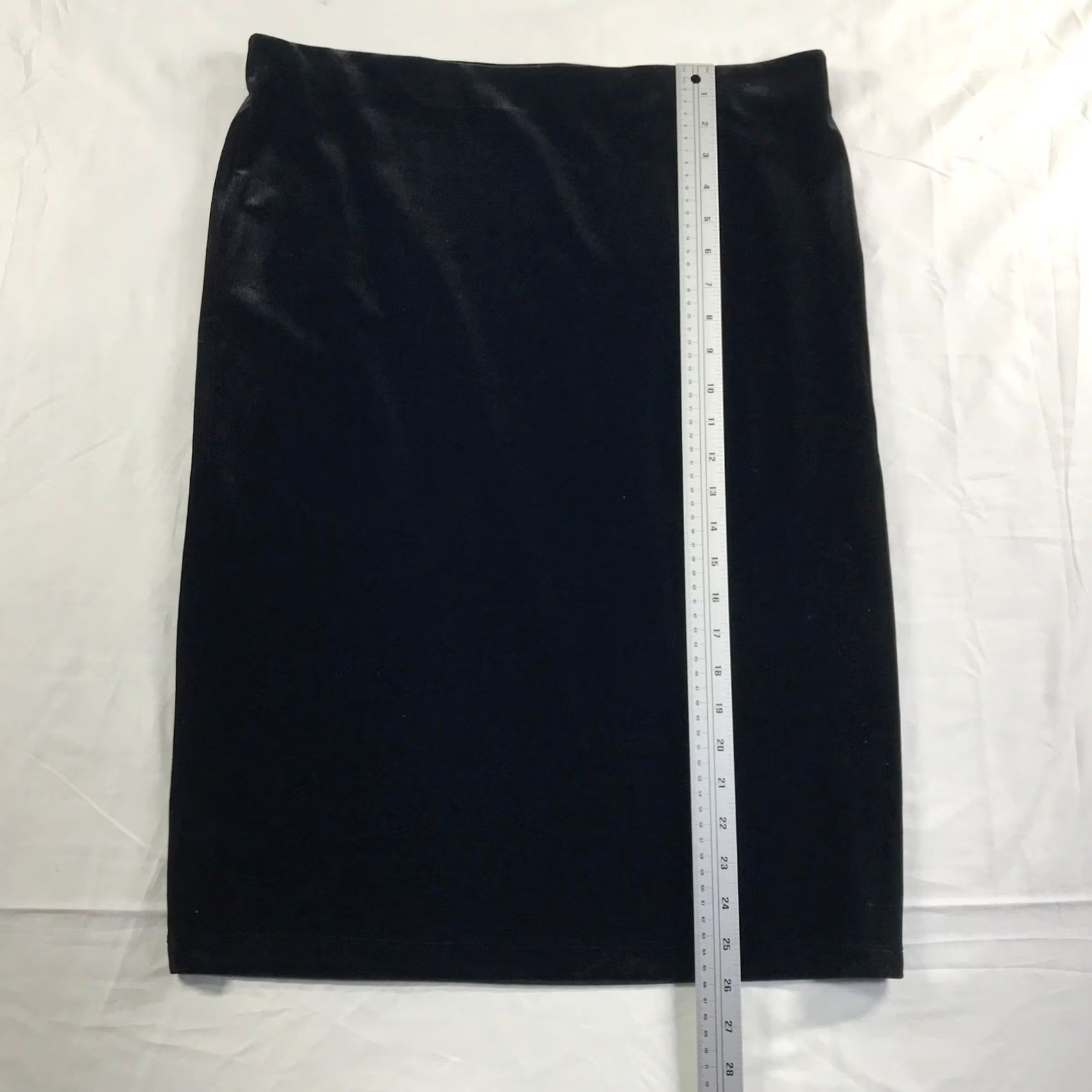 Loft LOFT Skirt Velvet Pencil Midi Black Size L Elastic Waist NEW 510996 Size 36" / US 14 / IT 50 - 2 Thumbnail