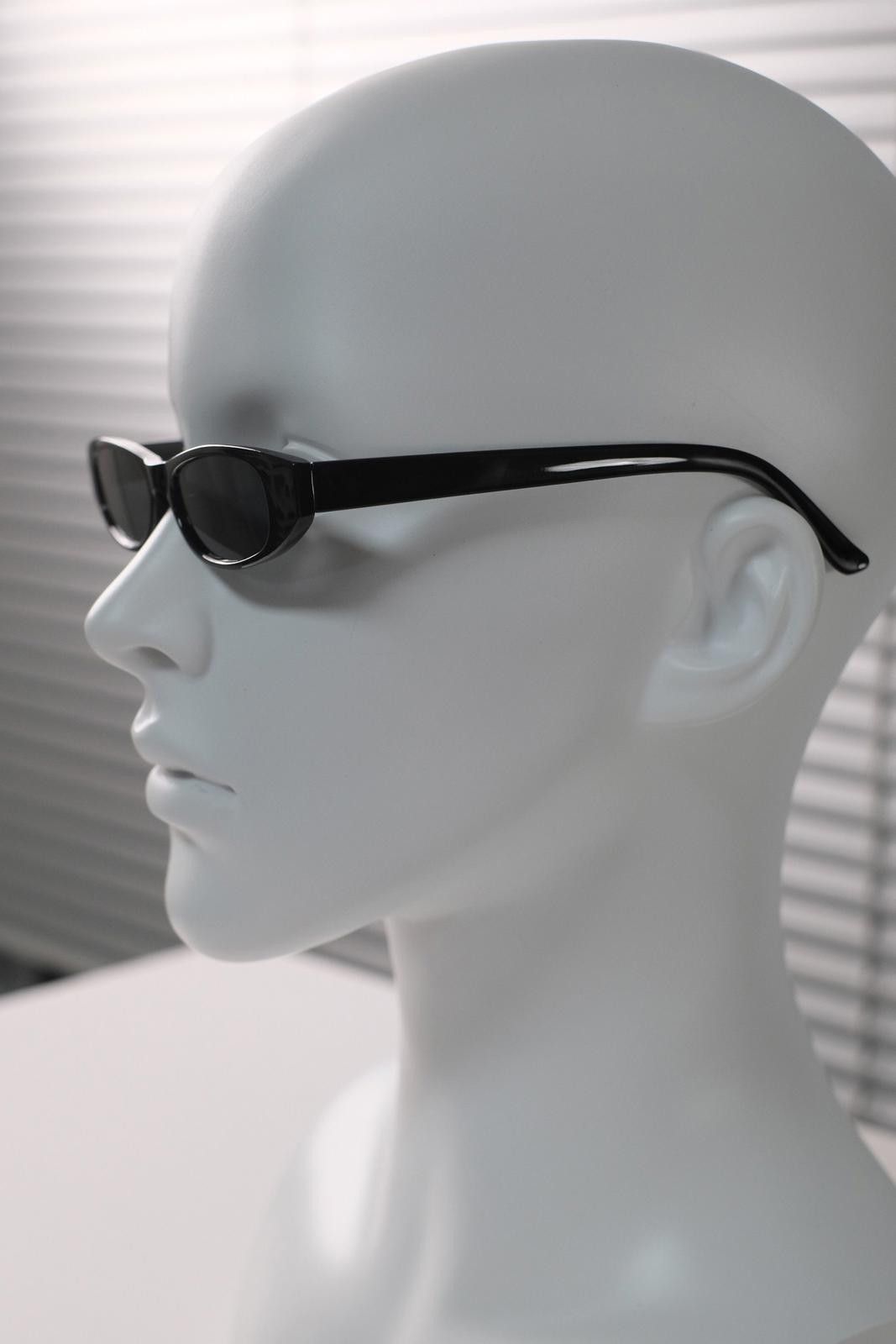 Other Y2k Vtg Avant Garde Rectangular Black Sunglasses Unisex OS Size ONE SIZE - 2 Thumbnail