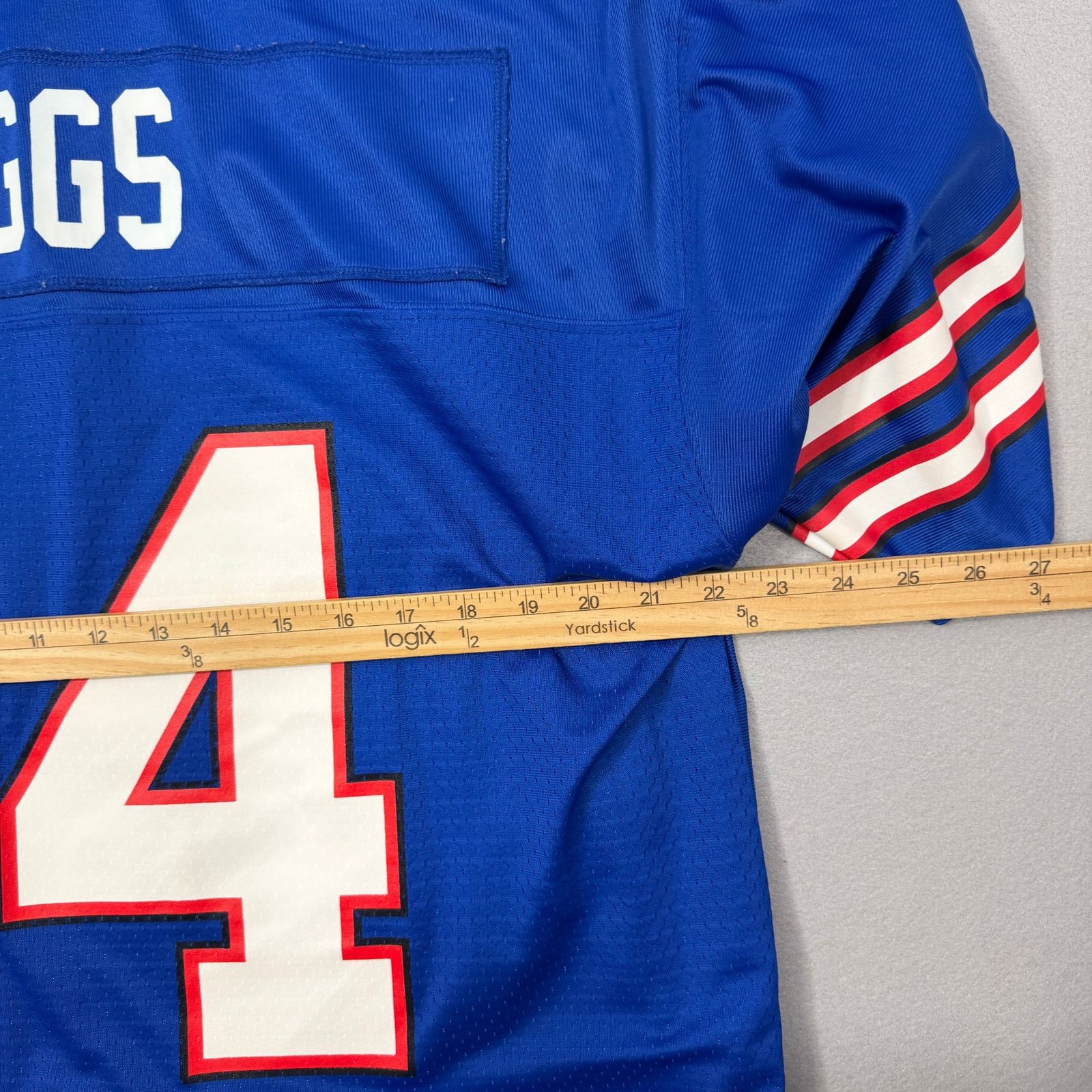 Vintage Buffalo Bills Stefon Diggs Football Jersey Men’s Large Blue Size US L / EU 52-54 / 3 - 8 Thumbnail