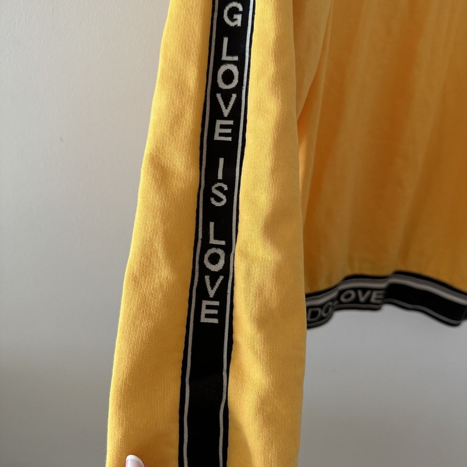 Dolce & Gabbana Dolce&Gabbana Hoodie Yellow Love Is Black Sz 46 IT 10 US DG Size US XL / EU 56 / 4 - 8 Thumbnail