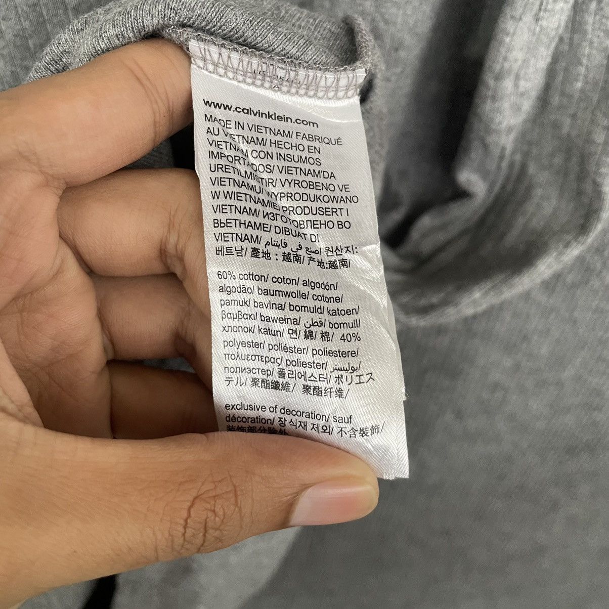 Calvin Klein × Designer CK Essential Grey Blank T Shirt Size US L / EU 52-54 / 3 - 4 Thumbnail