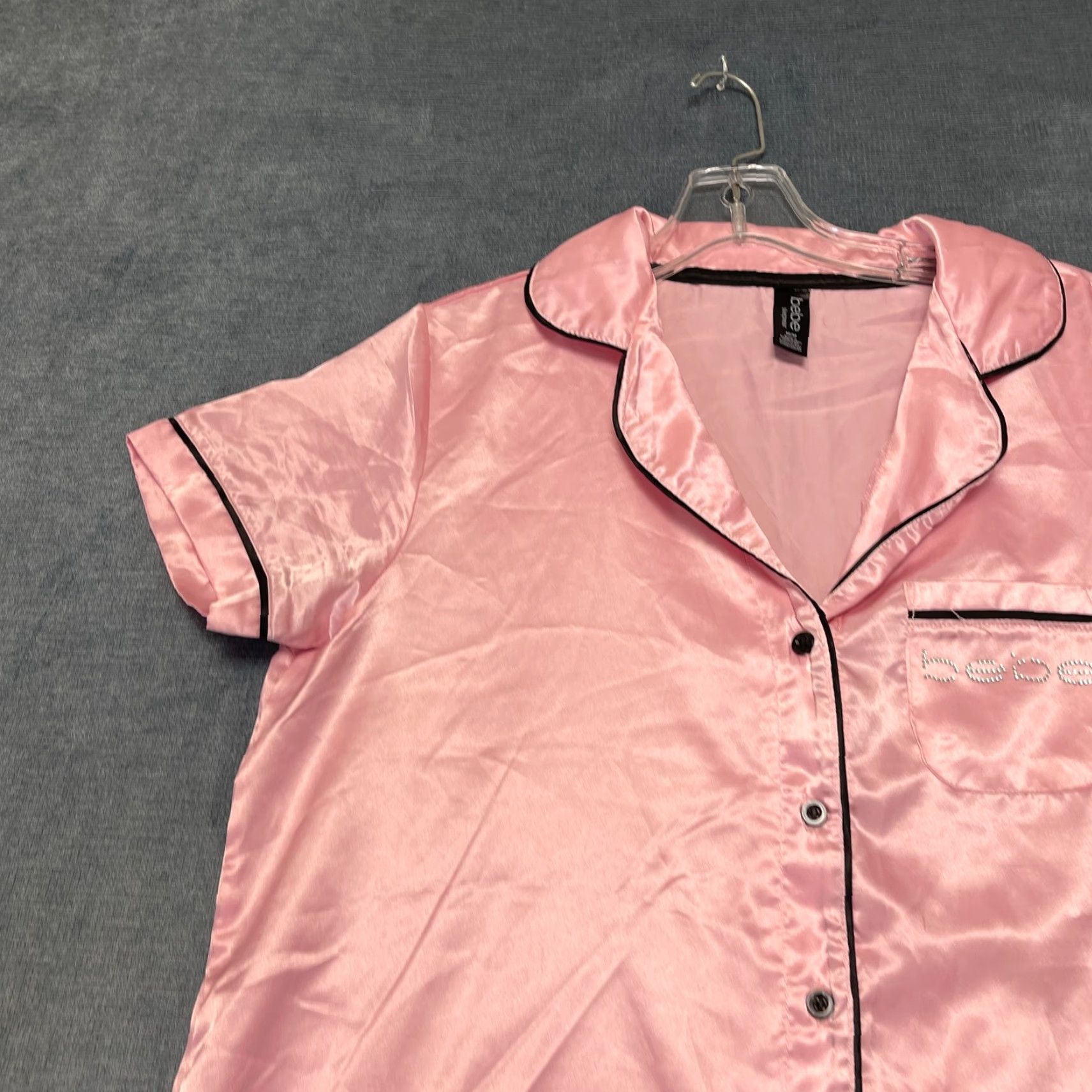Bebe Bebe Shirt Womens M Pink Satin Piping Trim Beaded Logo Lounge Sleepwear Size M / US 6-8 / IT 42-44 - 4 Thumbnail