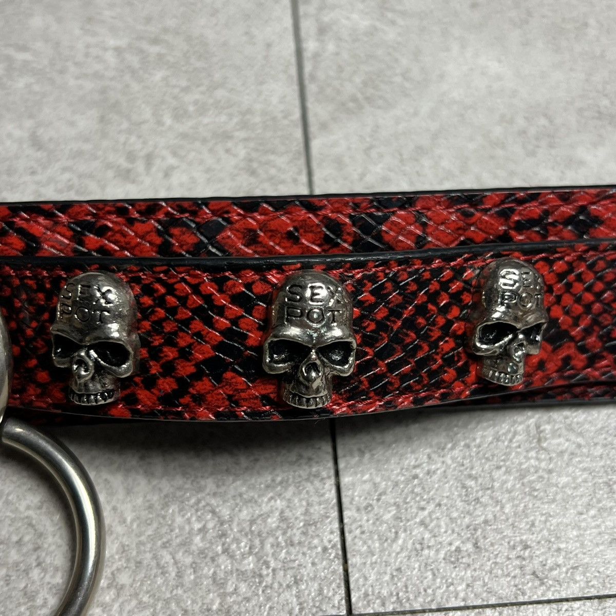 Japanese Brand × Seditionaries Sexpot Revenge Snakeskin Skull Studded hoop Belt Size ONE SIZE - 4 Thumbnail