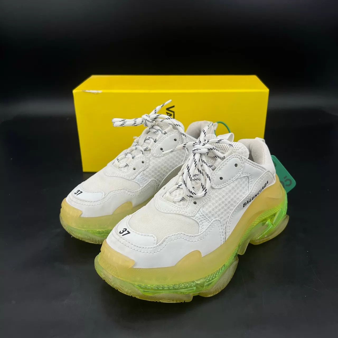 Balenciaga Balenciaga Triples White/Green 37 3x Worn Like New CH10405 Size US 6.5 / IT 36.5 - 1 Thumbnail