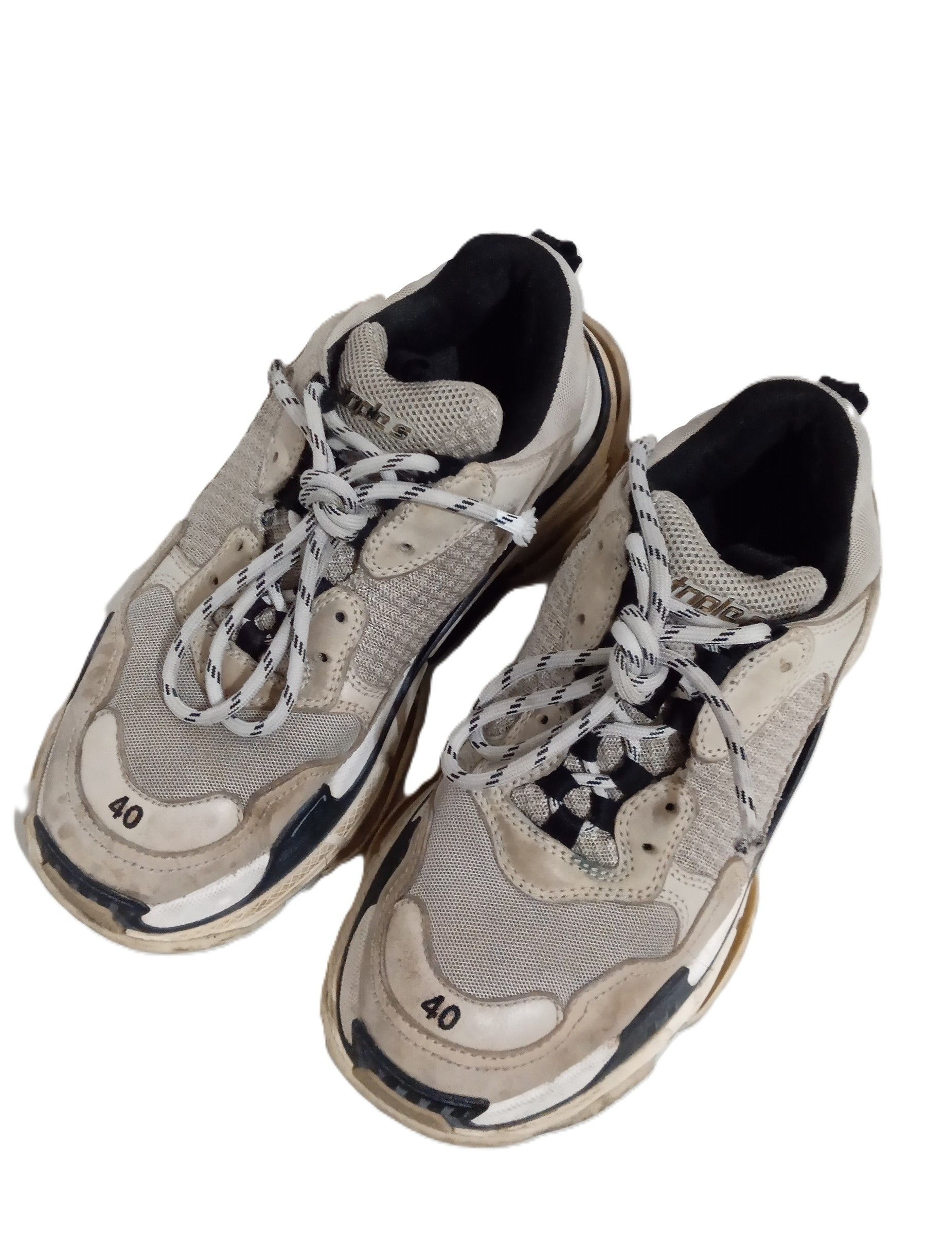 Balenciaga BALENCIAGA TRIPLE S Low Top Sneakers Beige US 7 Size US 7 / EU 40 - 5 Thumbnail