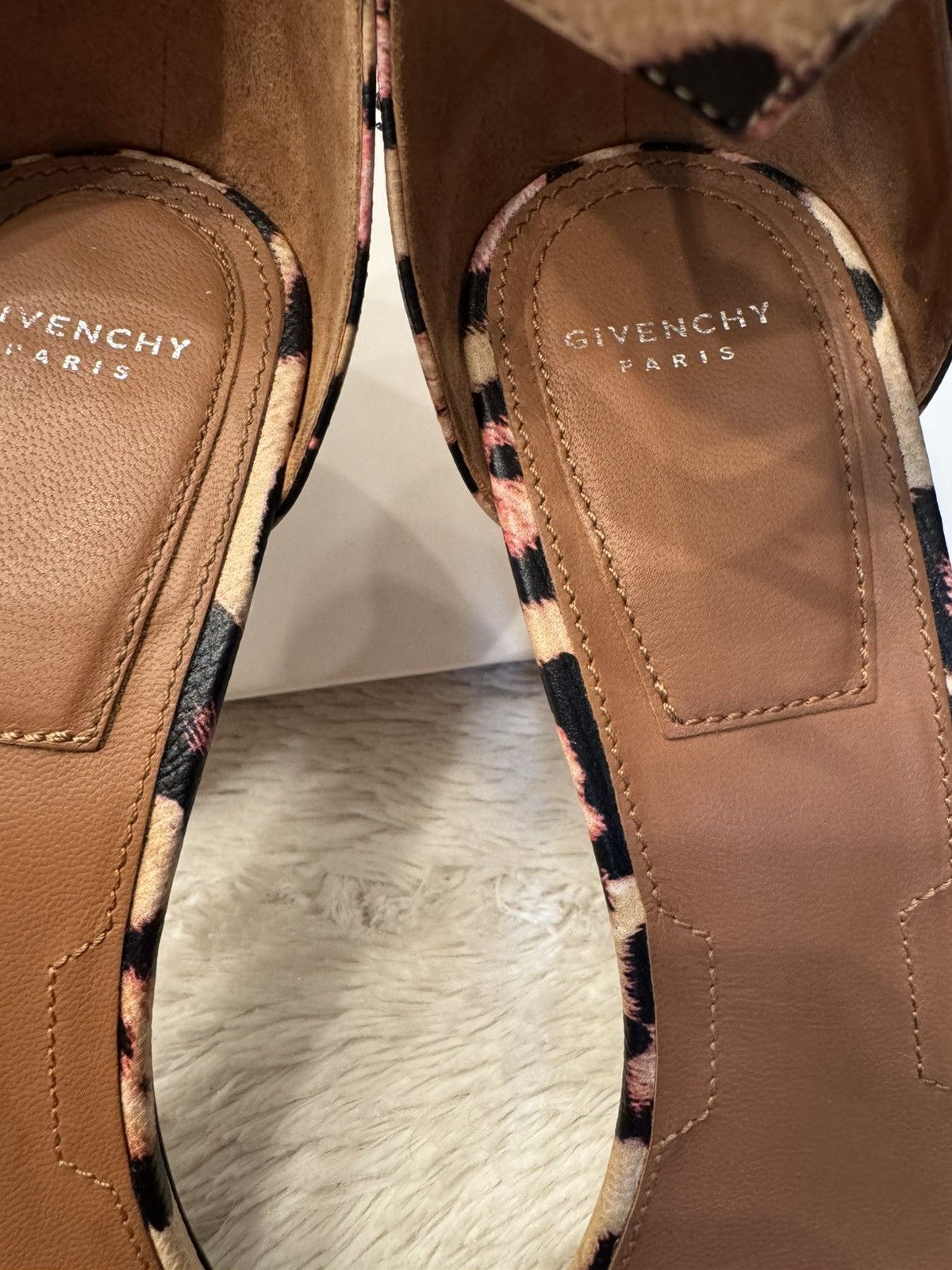 Givenchy EUC Givenchy Leopard Print Heel $750 size 41.5 US 10.5 Size US 10.5 / IT 40.5 - 4 Thumbnail