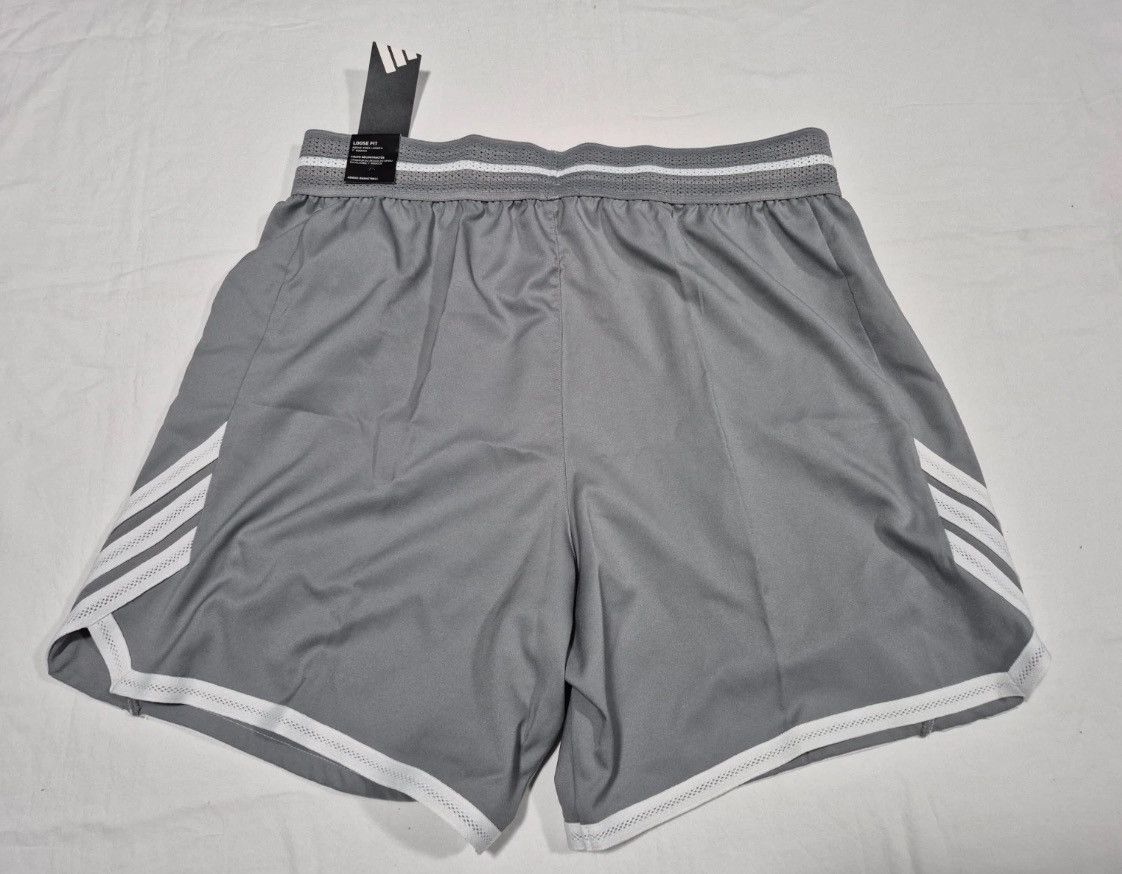 Adidas Adidas CrazyLite 7” Men’s Basketball Shorts JP2157 Size US 34 / EU 50 - 2 Thumbnail