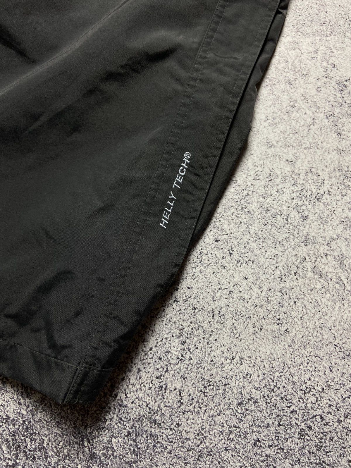 Helly Hansen Helly Hansen Membrane Ski Pants Outdoor Nylon Gorpcore Style Size US 36 / EU 52 - 5 Thumbnail