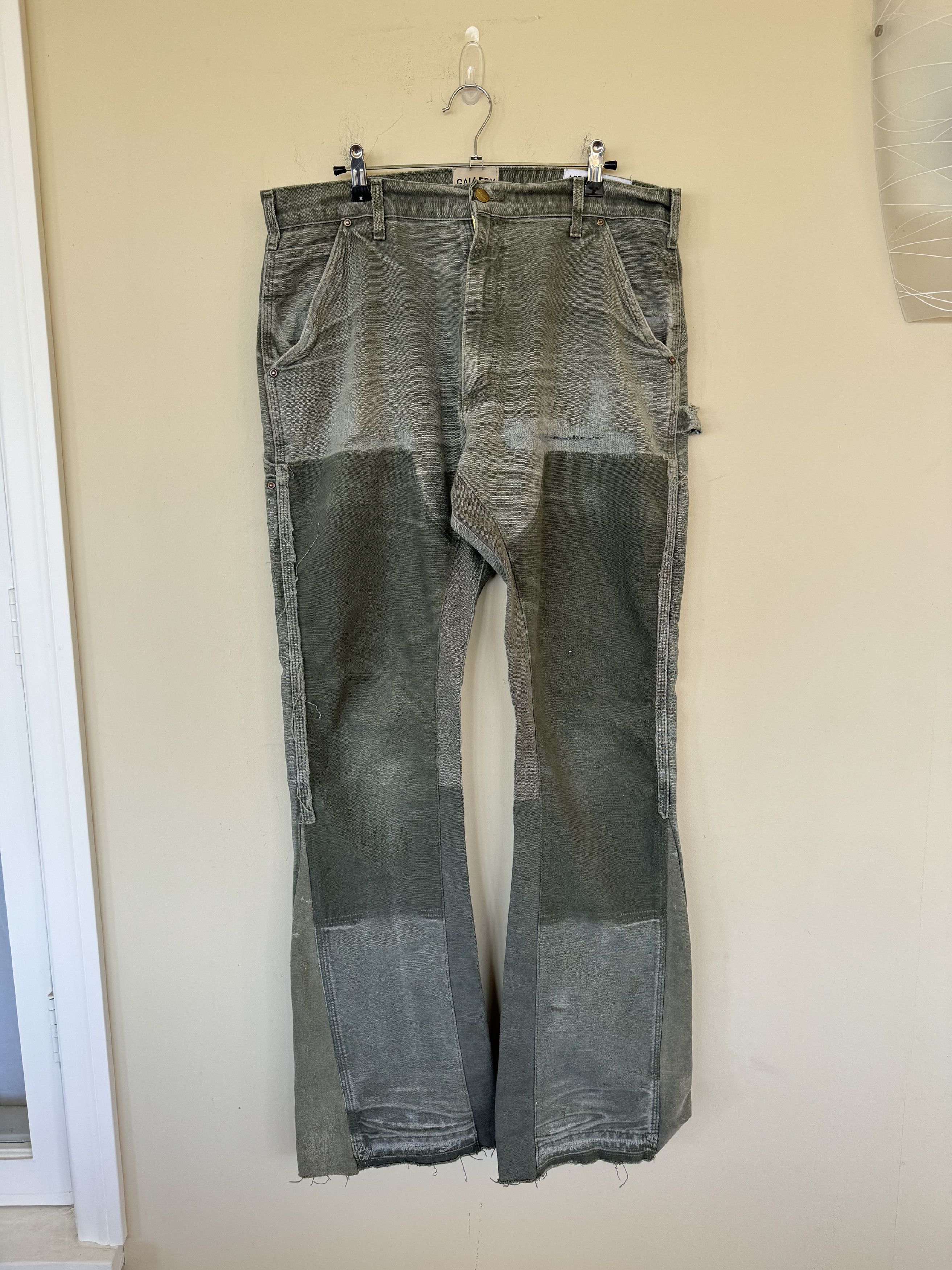 Gallery Dept. 1/1 Green Gallery Dept Carpenter Flares Size US 32 / EU 48 - 2 Thumbnail