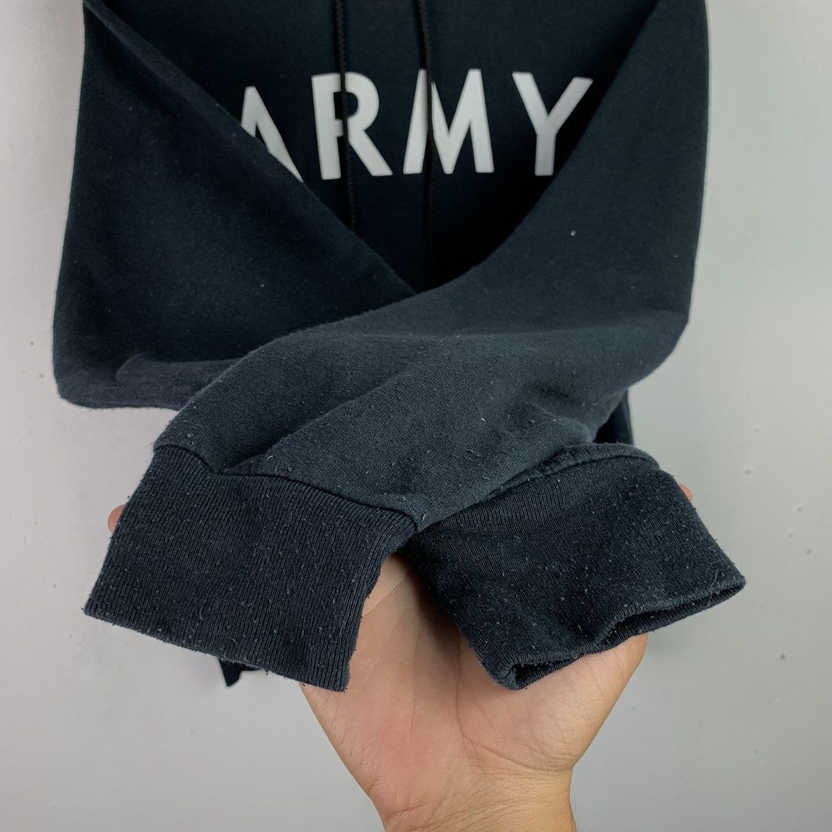 Japanese Brand × Vintage Vintage Army Logo Hoodie Size US S / EU 44-46 / 1 - 7 Thumbnail