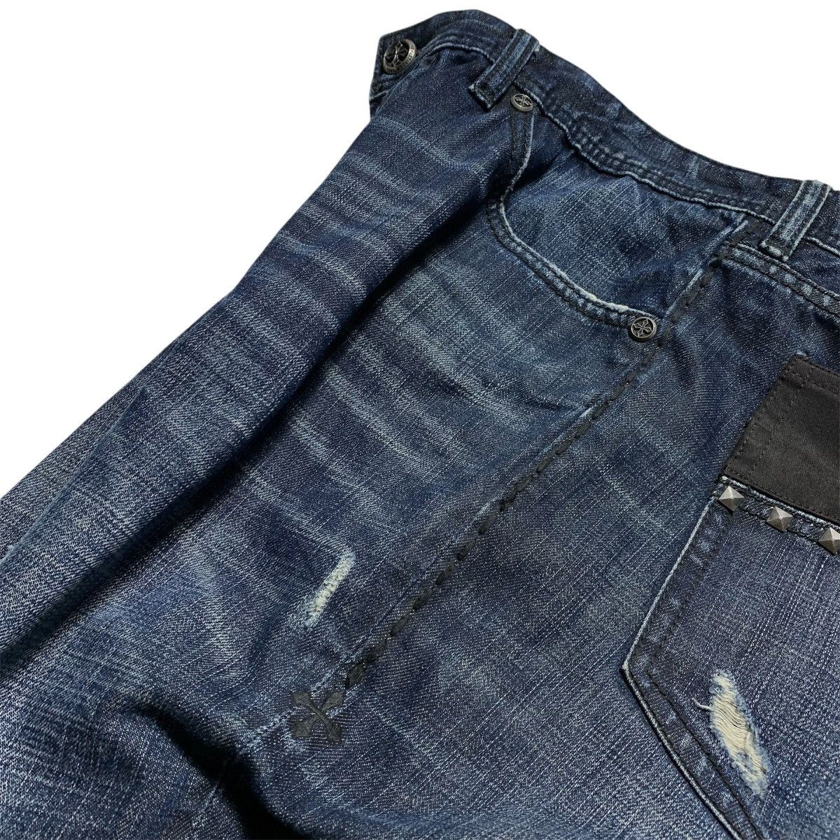 Affliction Rare Y2k Affliction Cross Studded Distressed Faded Jeans Size US 38 / EU 54 - 13 Thumbnail