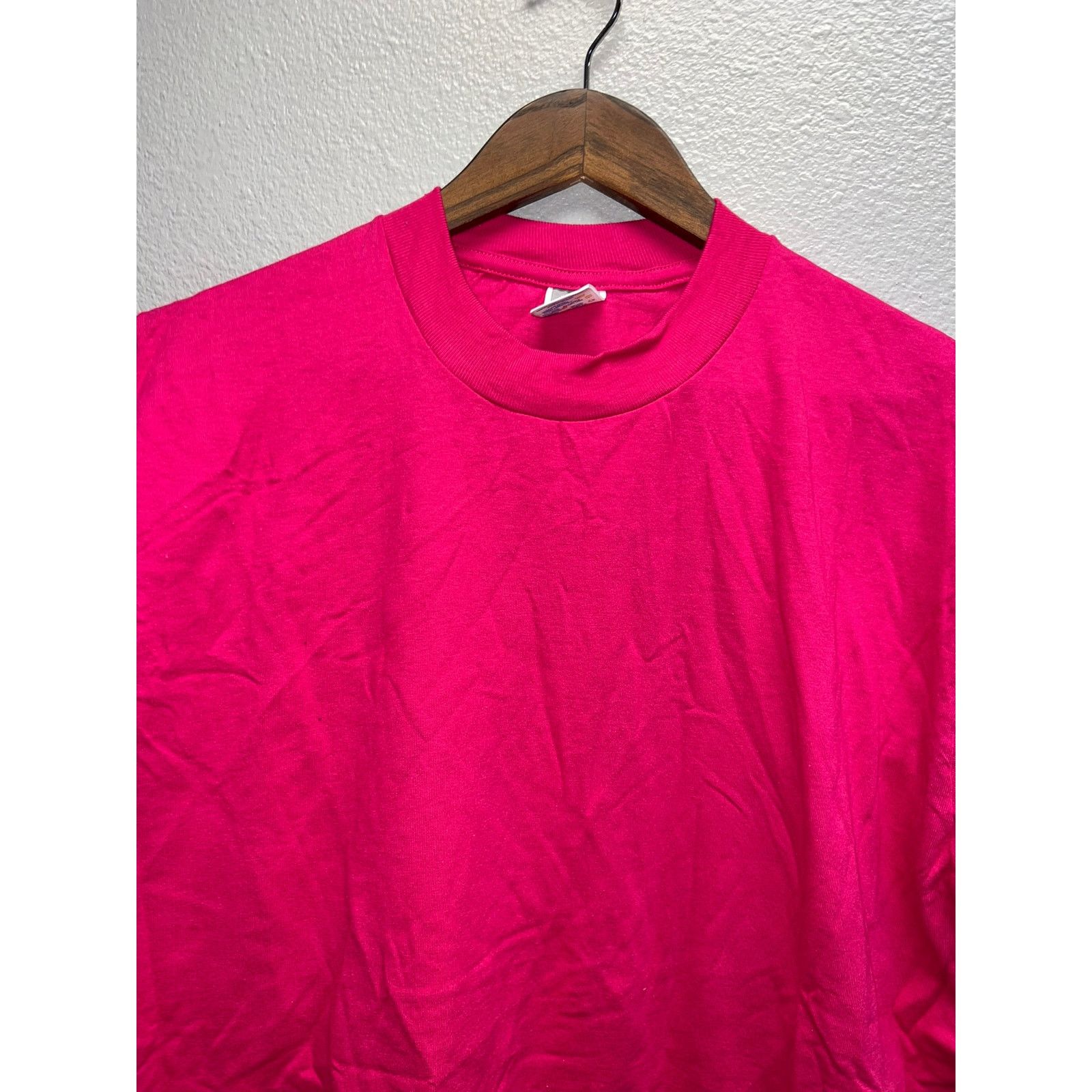 Jerzees 90s Vintage Jerzees Bright Pink Blank Short Sleeve Shirt L Size US L / EU 52-54 / 3 - 3 Thumbnail