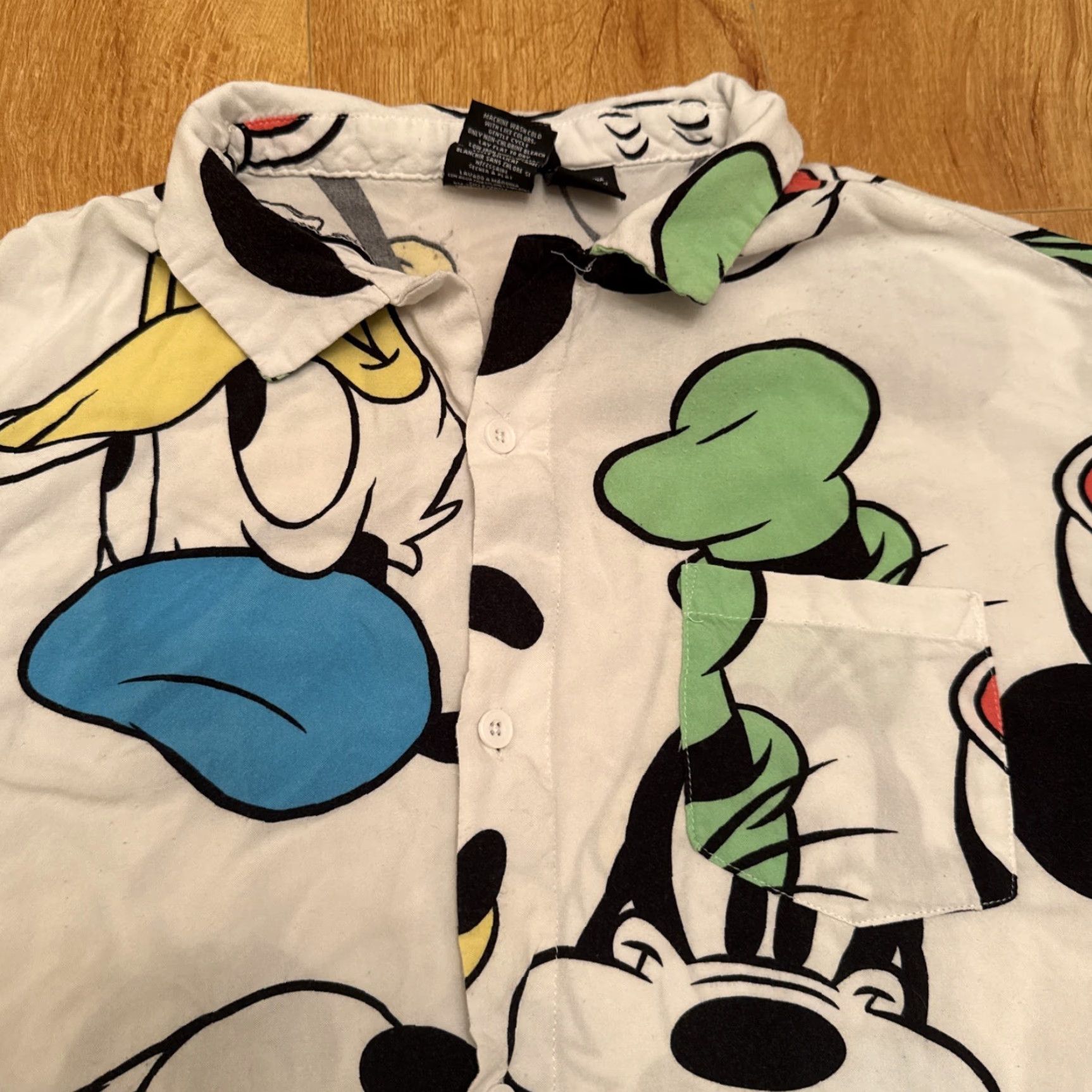Disney VINTAGE Disney Parks Authentic Mickey Mouse Hawaiian Resort All Over Print Button-Up Shirt XXL White Mickey Mouse Shirt Men 2XL Short Sleeve Button-Up Size US XXL / EU 58 / 5 - 2 Thumbnail