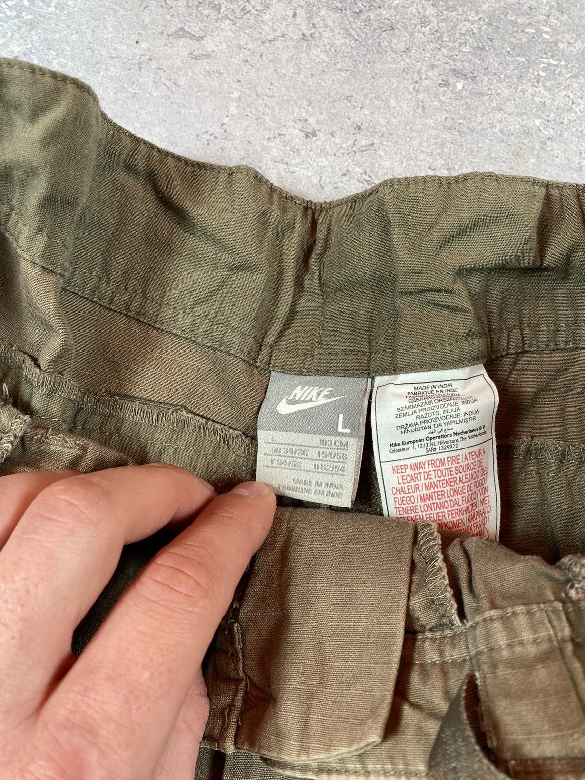 Nike × Vintage Vintage Nike Brown Men’s Cargo Shorts Size Large Size US 34 / EU 50 - 7 Thumbnail