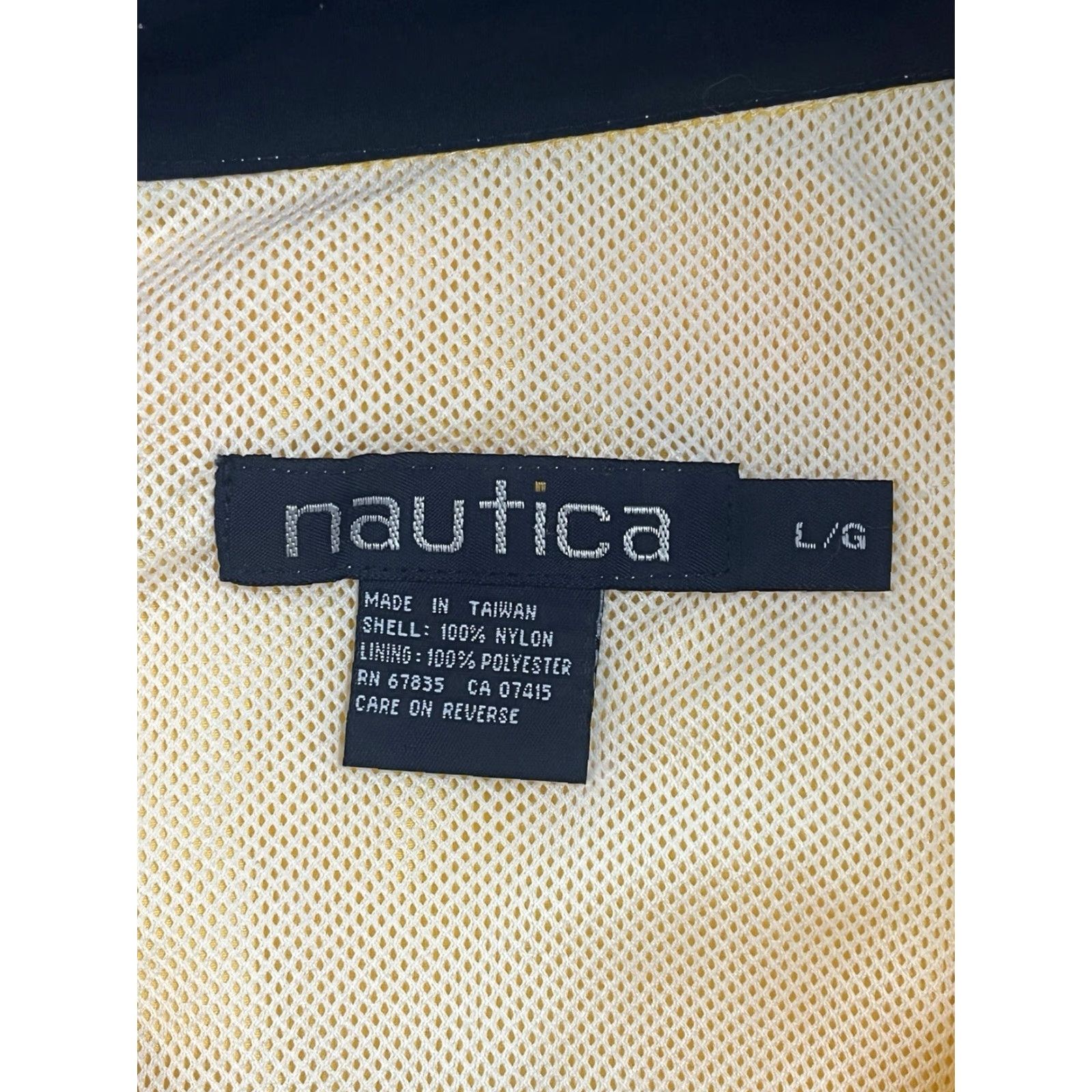 Nautica VINTAGE Nautica Jacket Mens L Yellow 90s Windbreaker Nylon Zip Logo Graphic Embroidered Chest Pocket Sailor Sailing Shirt? Size US L / EU 52-54 / 3 - 4 Thumbnail