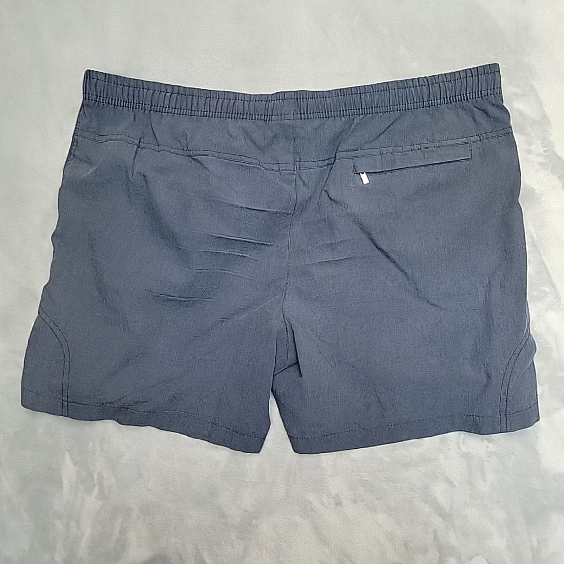 Nike Nike Shorts Mens 2XL Blue Running Athletic Zip Pocket Lightweight Gym READ Size US 39 - 6 Thumbnail