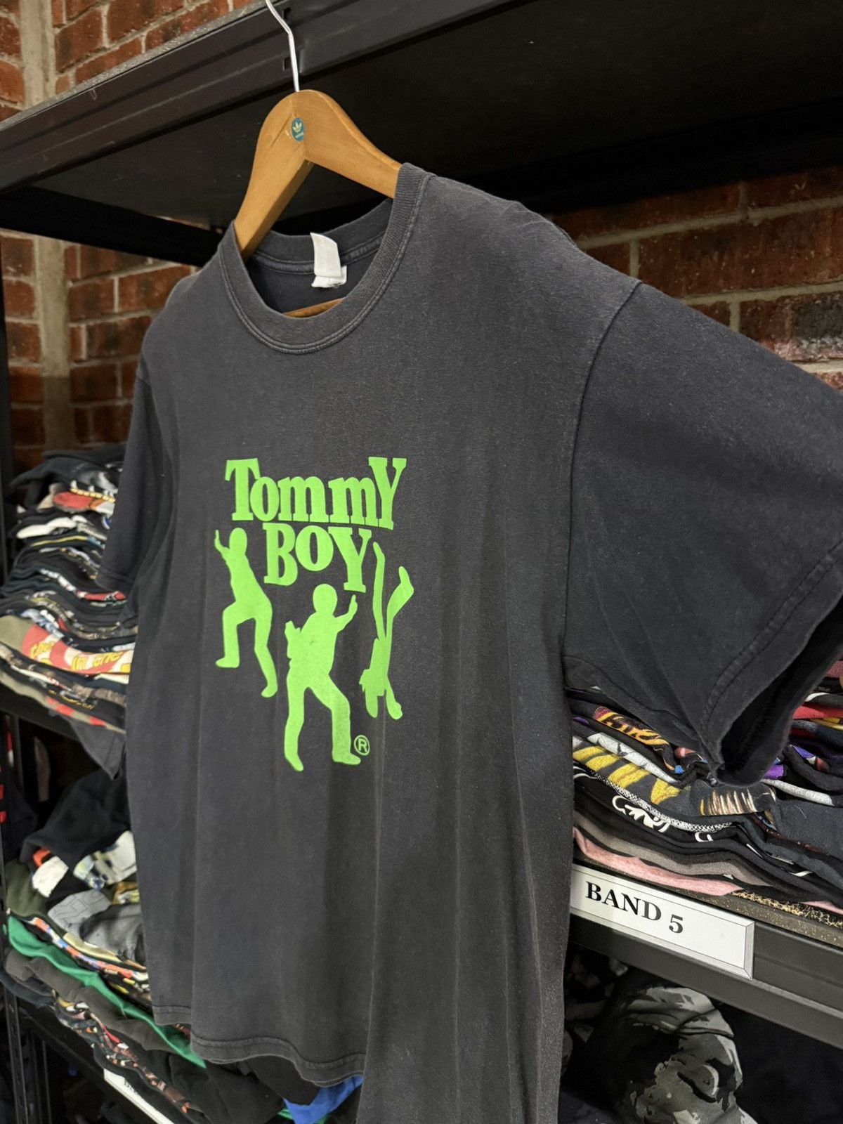 Band Tees × Rap Tees × Vintage Thrashed Vintage Tommy Boy Record Hip Hop Sun Faded Tee Size US L / EU 52-54 / 3 - 7 Thumbnail