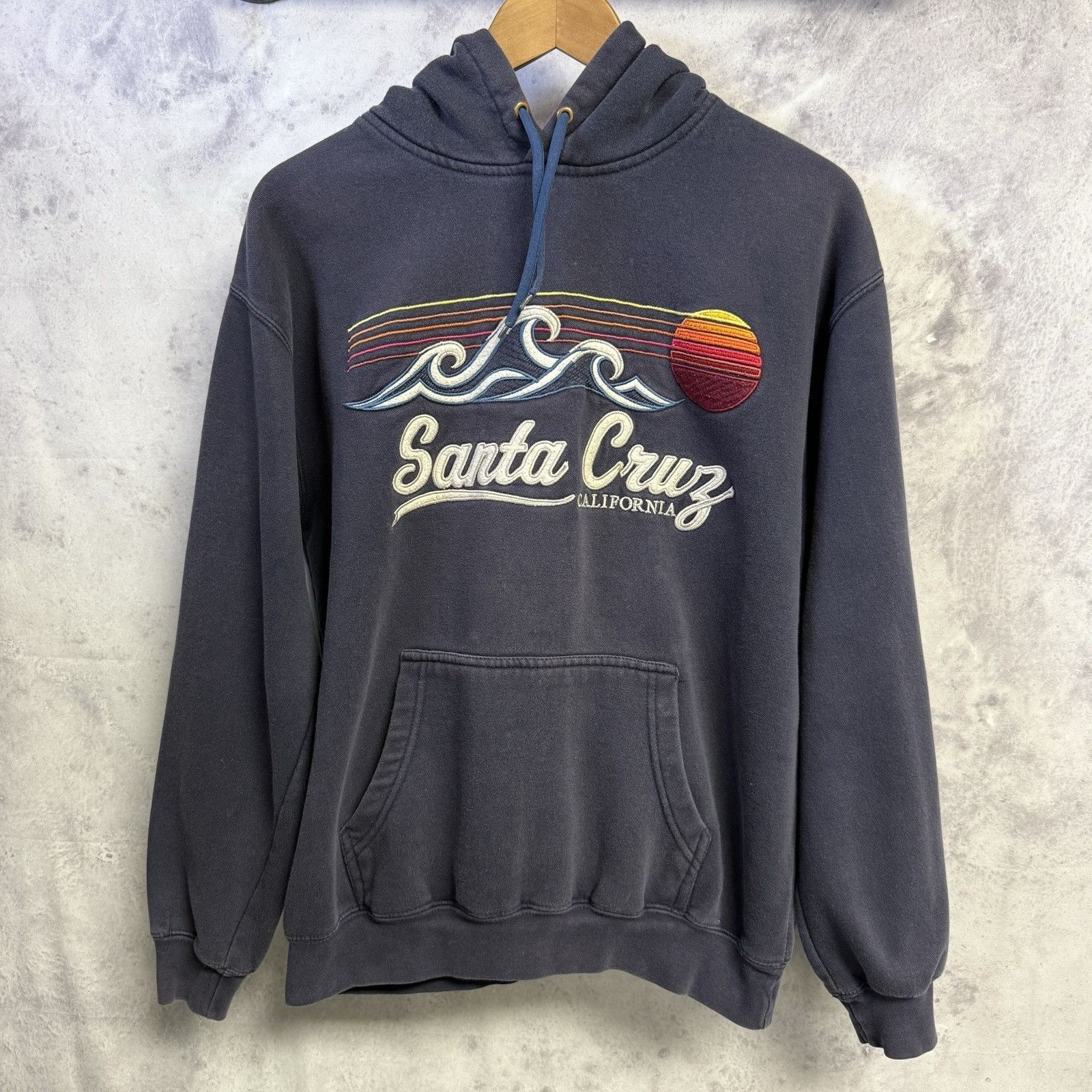 Vintage Vintage Santa Cruz California Hoodie Mens Small 23.5x25 Embr Size US S / EU 44-46 / 1 - 2 Thumbnail