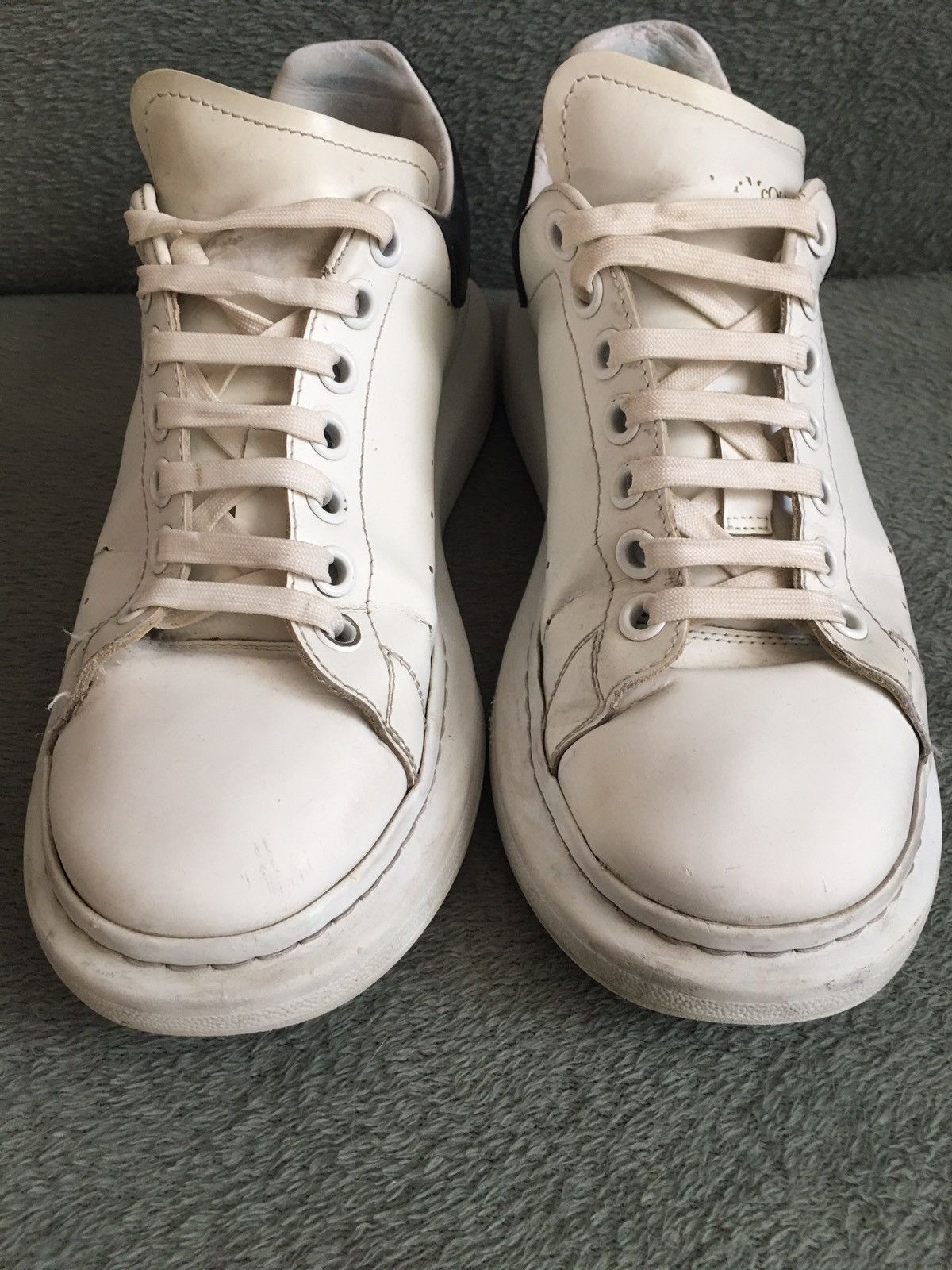 Alexander McQueen Alexander McQueen Oversized White Leather Sneakers EU 41 Size US 8 / EU 41 - 5 Thumbnail