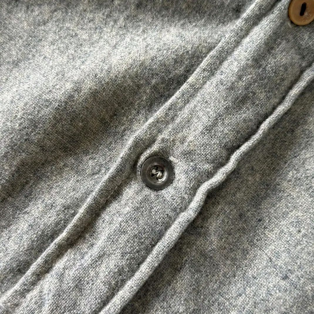 Vintage 40s MIlitary Wools Valour Workwear Army industrial shirts Size US M / EU 48-50 / 2 - 15 Thumbnail