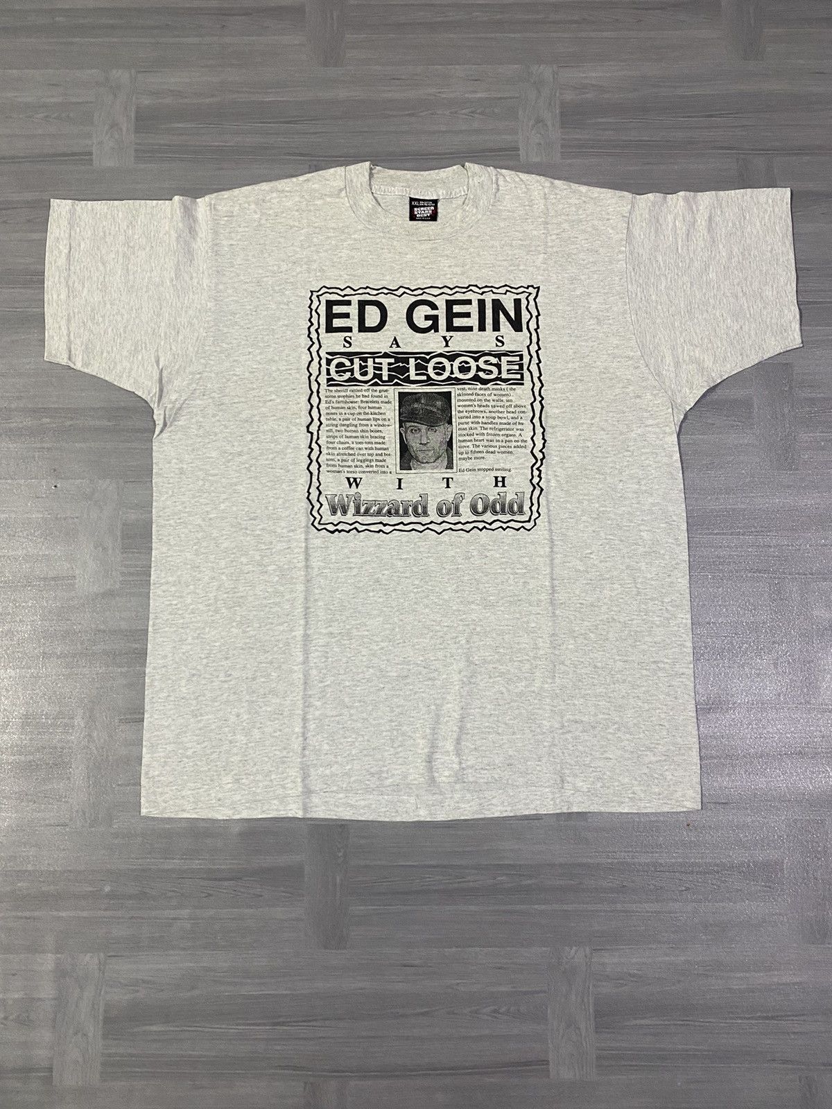 Vintage Vintage 80s Ed Gein Serial Killer T-Shirt Size US XXL / EU 58 / 5 - 1 Thumbnail