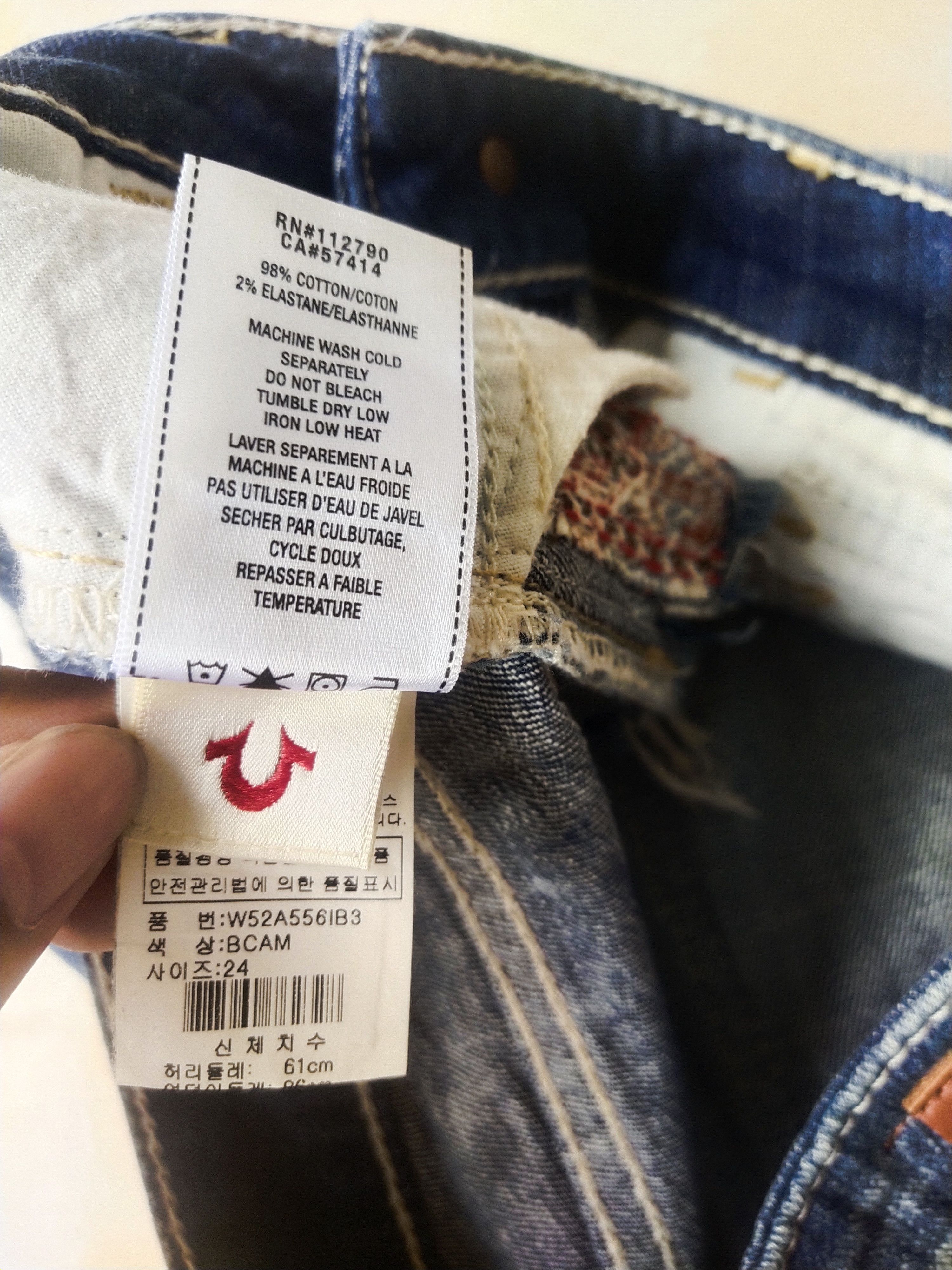 True Religion True Religion USA Made Cutoff Denim Shorts Embroidered Side Size 28" / US 6 / IT 42 - 7 Thumbnail