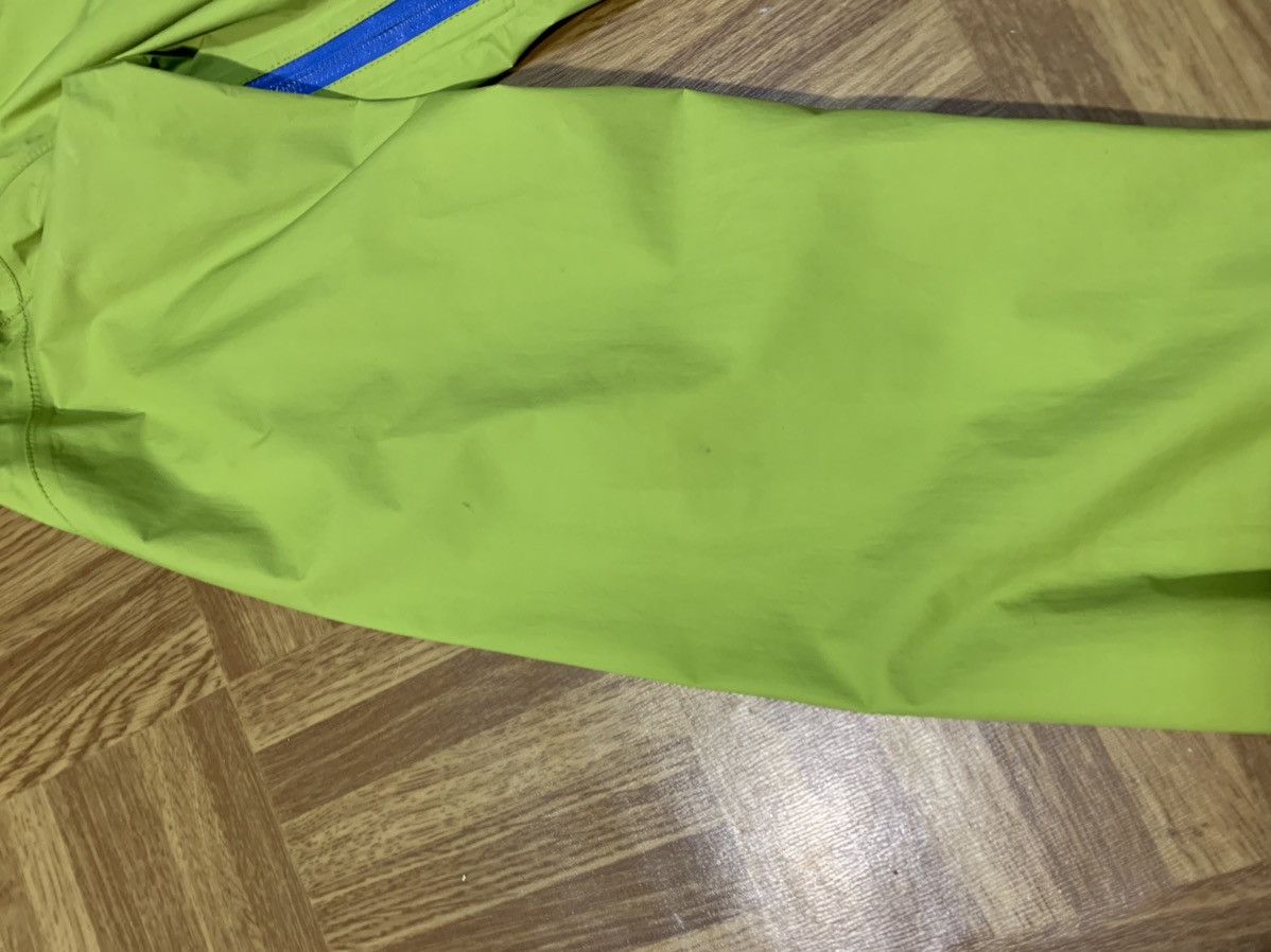 Peak Performance Peak performance gore Tex women jacket Size L / US 10 / IT 46 - 8 Thumbnail