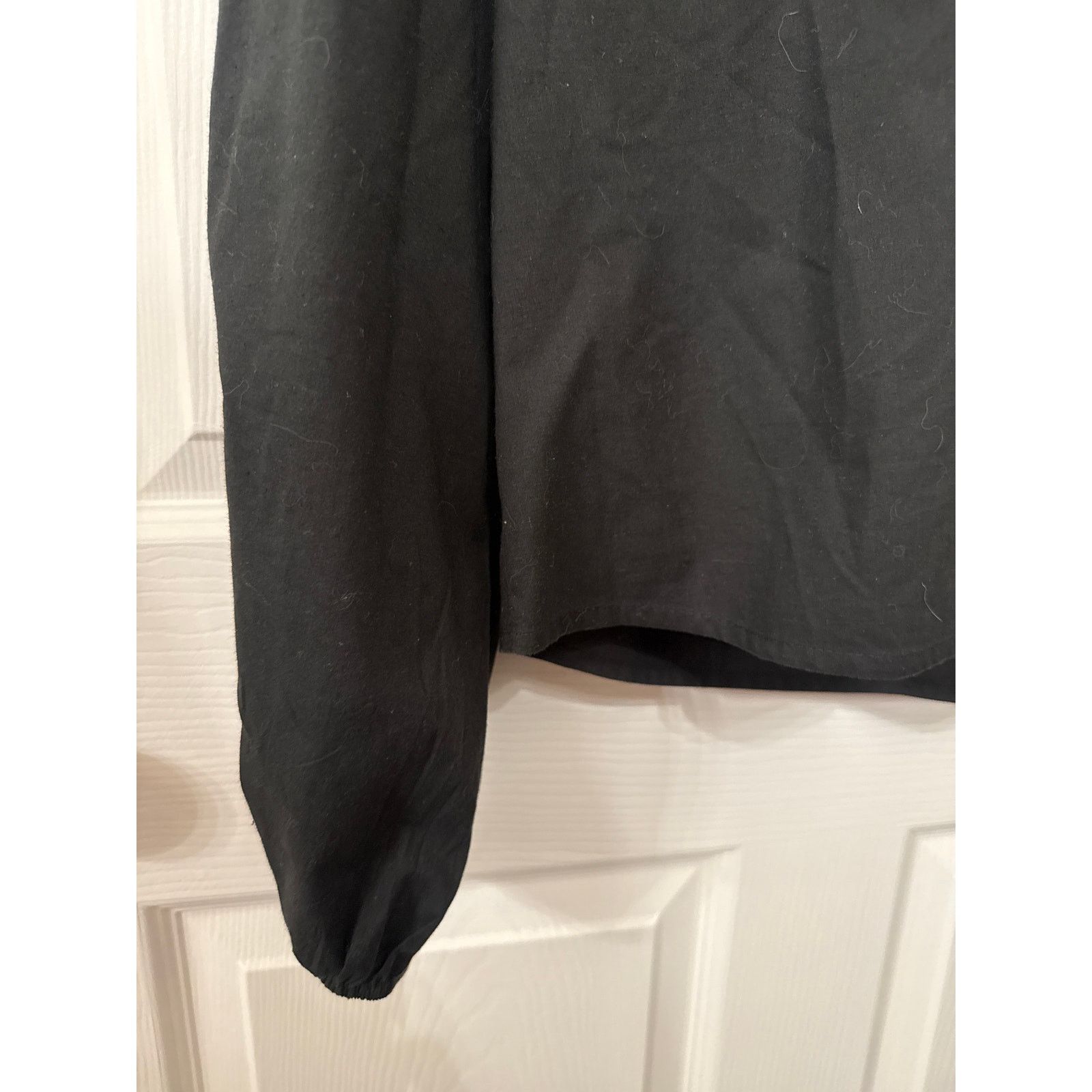 Anthropologie Love the Label Nicola Black Button Down Ruffled Top, L Size L / US 10 / IT 46 - 4 Thumbnail