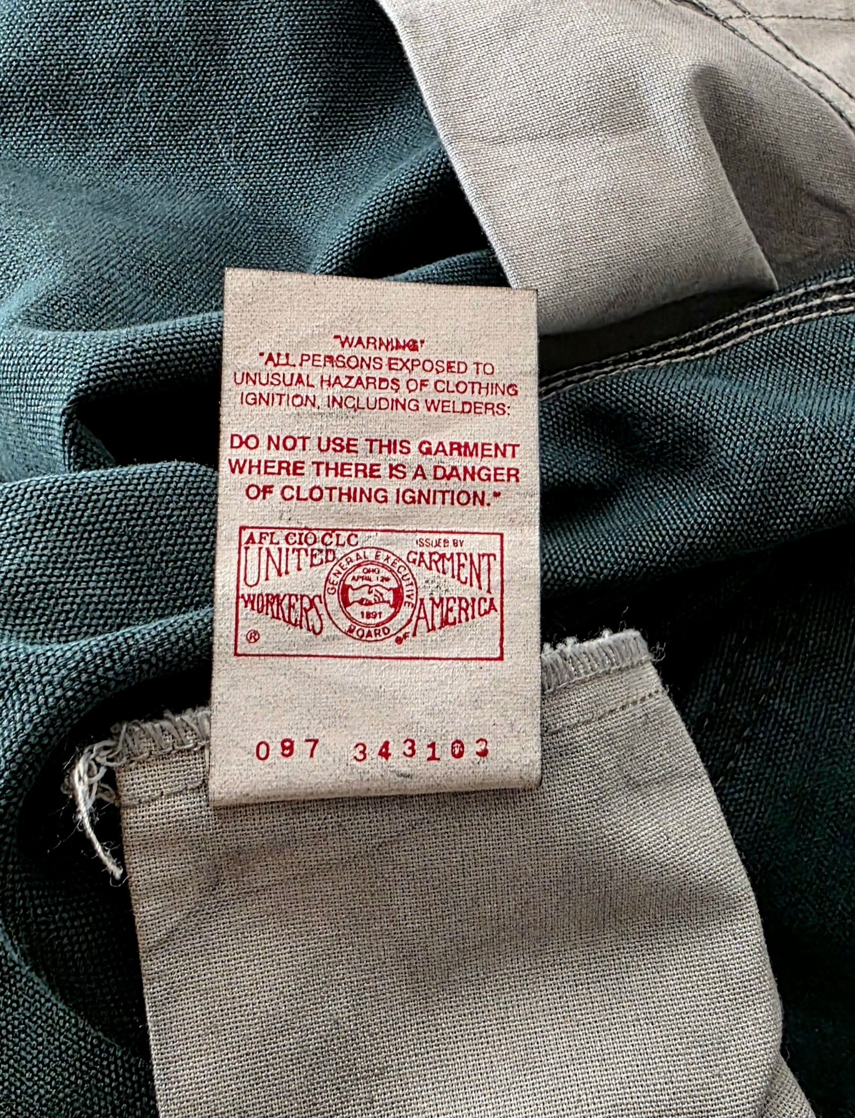 Carhartt Carhartt True Vintage B24 HTG Hunter Green Shorts sz 40 Size US 40 / EU 56 - 8 Thumbnail
