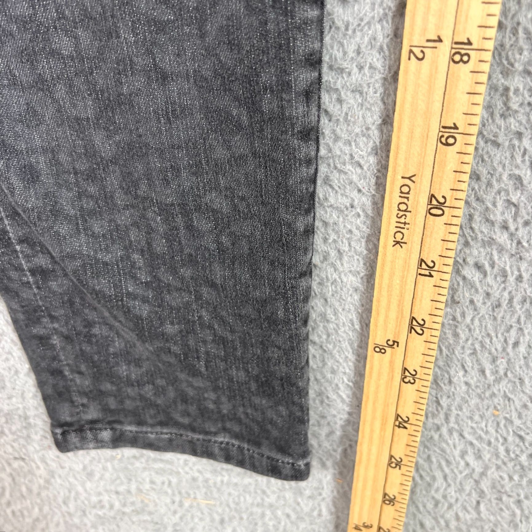 Abercrombie & Fitch Abercrombie & Fitch Jeans Women's 6 High Rise Super Skinny Gray Leopard Print 5-Pocket Denim with Logo Inseam 26 inches Size 6 Womens Size 28" / US 6 / IT 42 - 3 Thumbnail