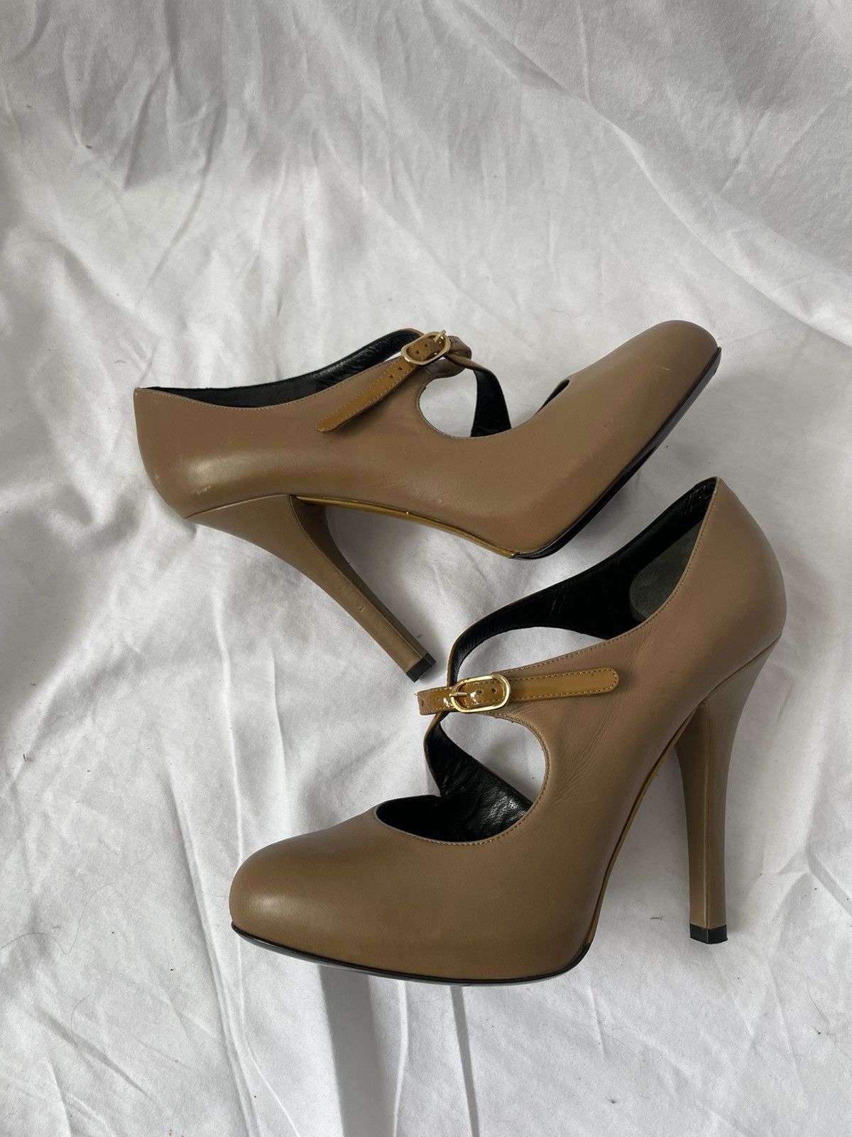 Dolce & Gabbana Dolce Gabbana heels Size US 7.5 / IT 37.5 - 11 Thumbnail
