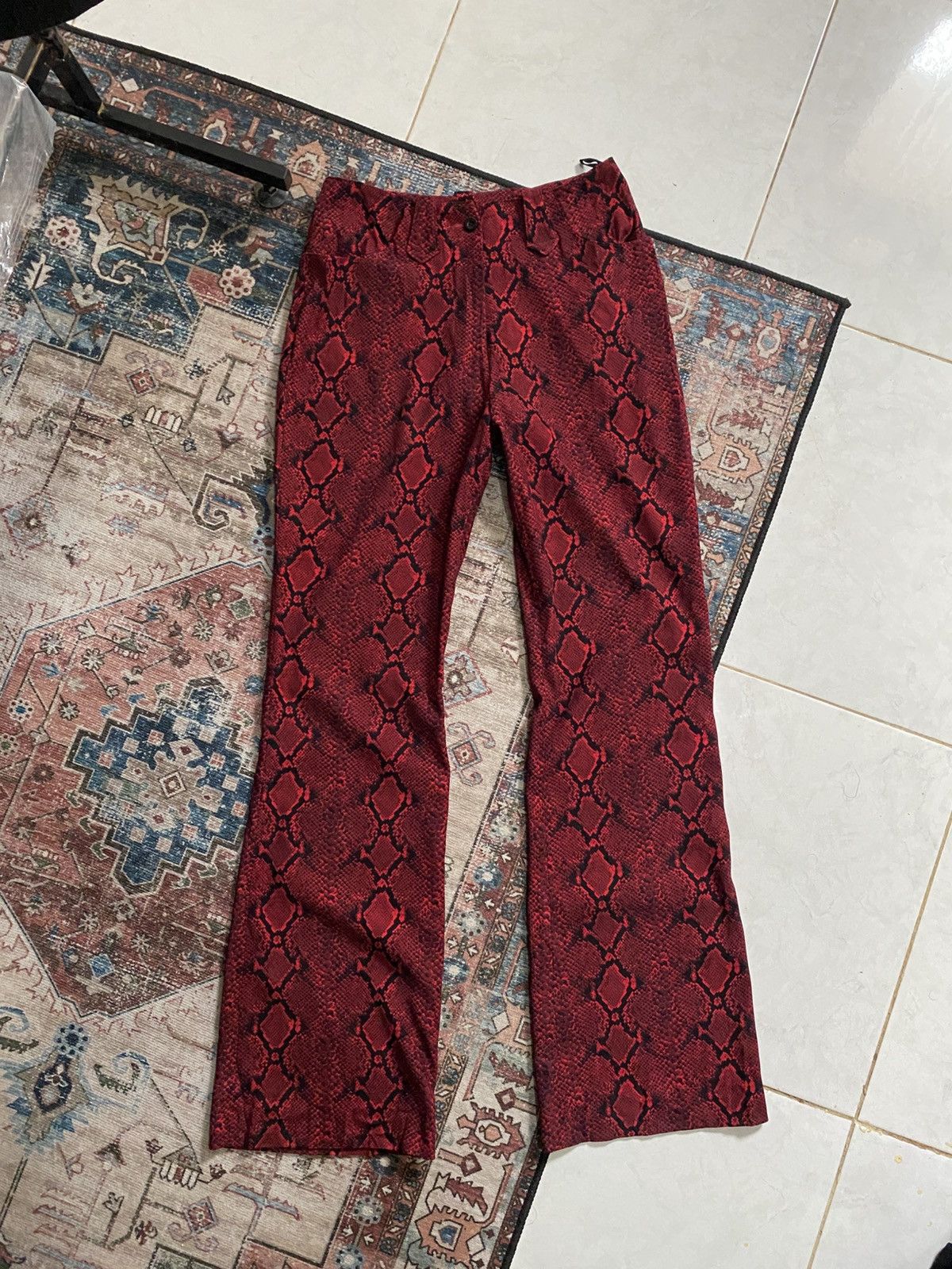 If Six Was Nine Red Phyton Bootcut Pants Size 28" / US 6 / IT 42 - 1 Thumbnail