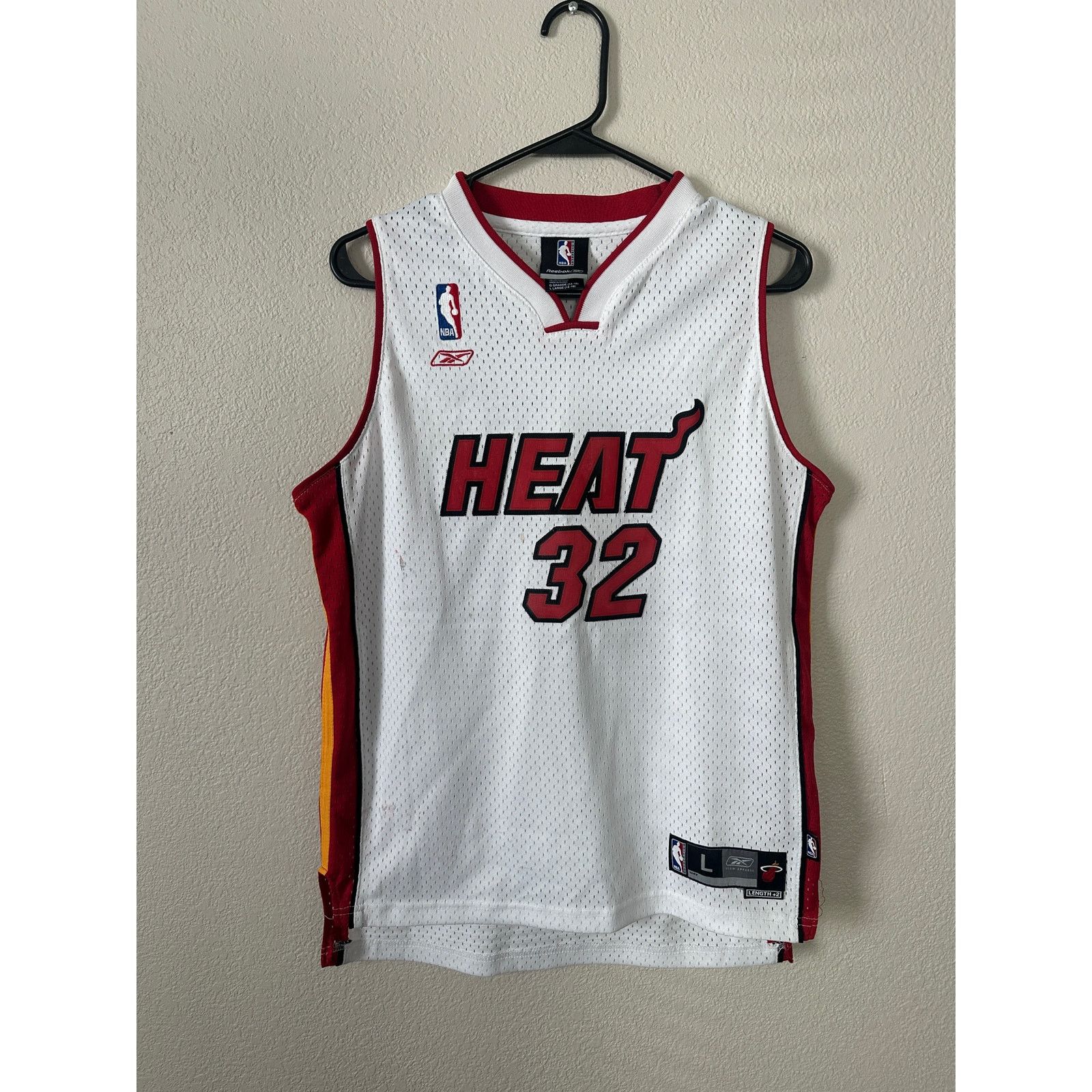 NBA × Reebok × Vintage Vintage Shaq Heat Reebok Jersey Youth Large NBA Size US XS / EU 42 / 0 - 1 Thumbnail