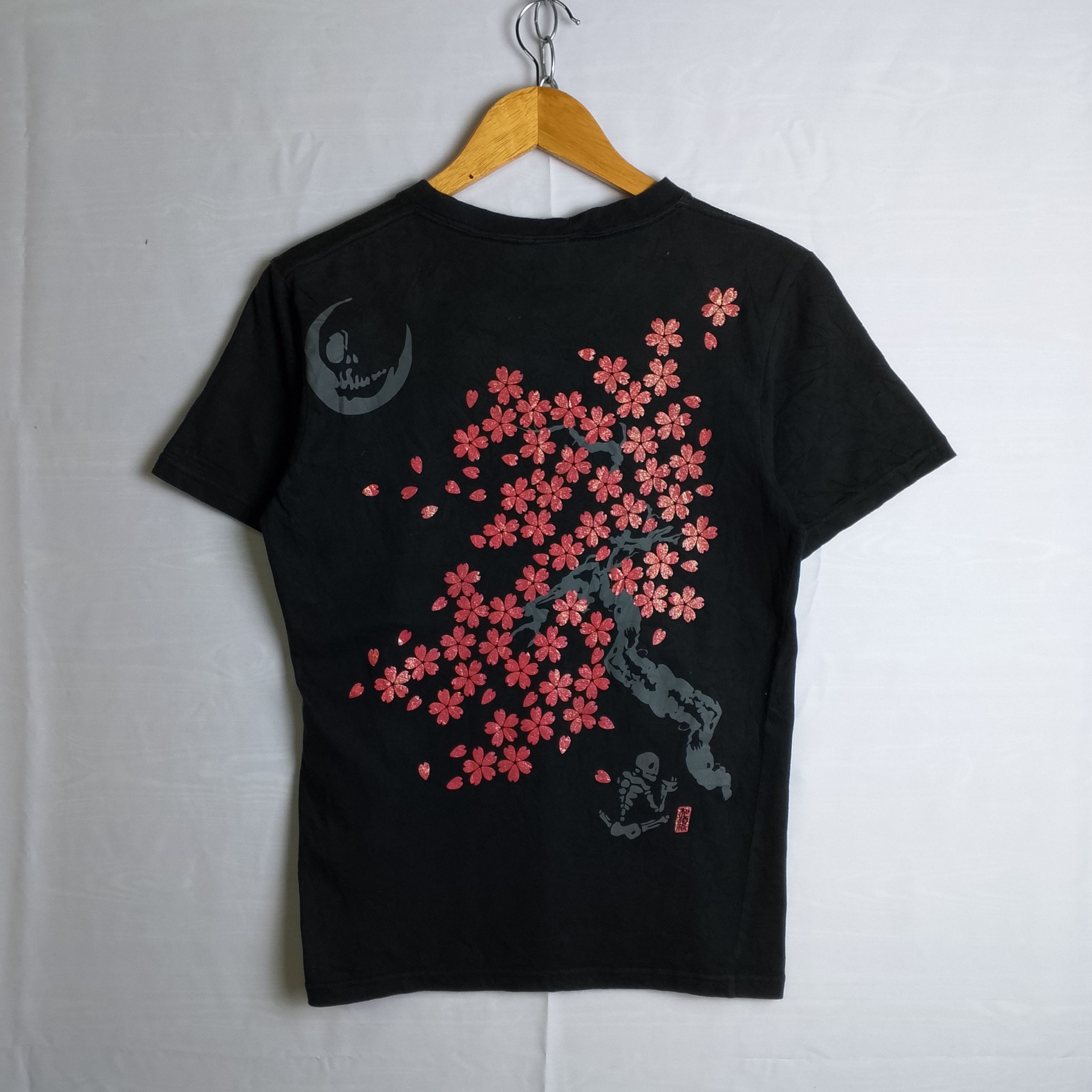 Japanese Brand Washaraku Japanese Souvenir Sakura Washaraku Skull Tee Size US S / EU 44-46 / 1 - 1 Thumbnail