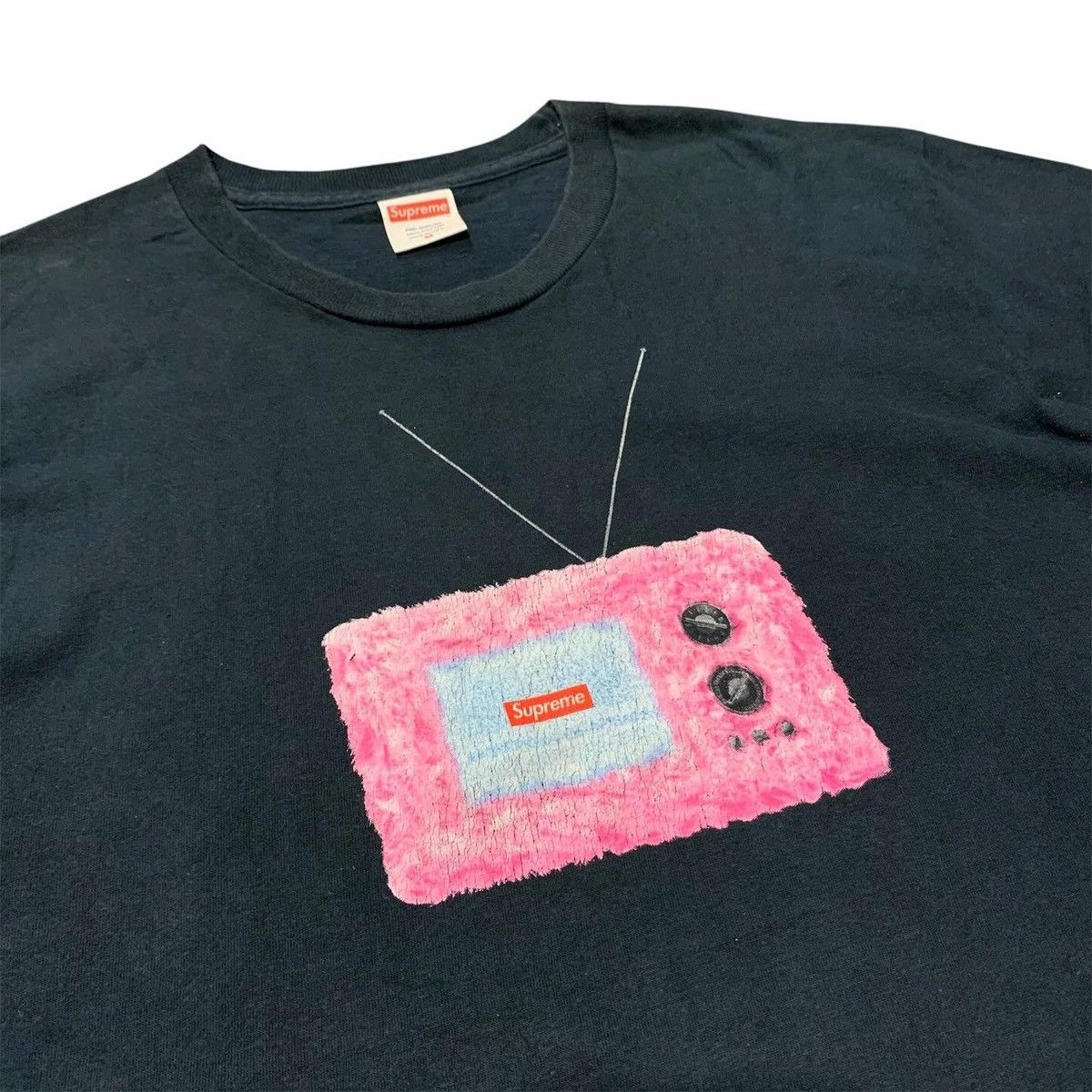 Made In Usa × Streetwear × Supreme Supreme SS18 TV Tee BLack | Grailed 