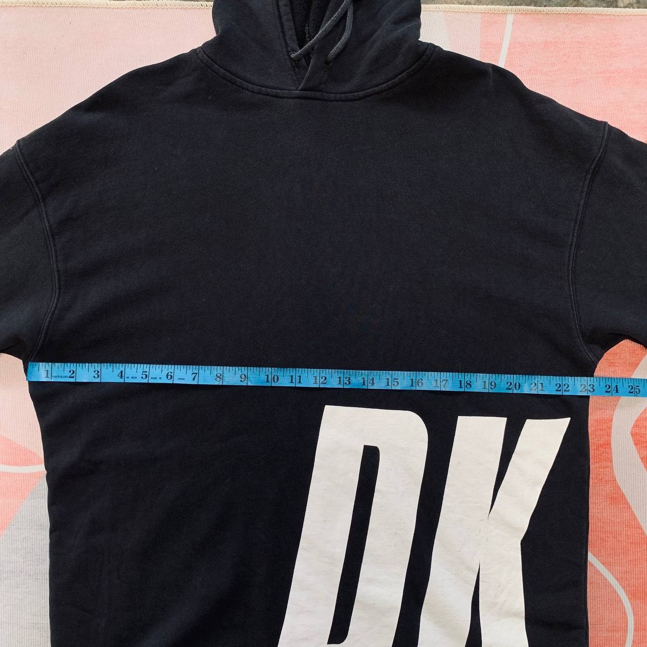 DKNY Vintage Y2K DKNY Big Logo Hoodie Size US L / EU 52-54 / 3 - 8 Thumbnail