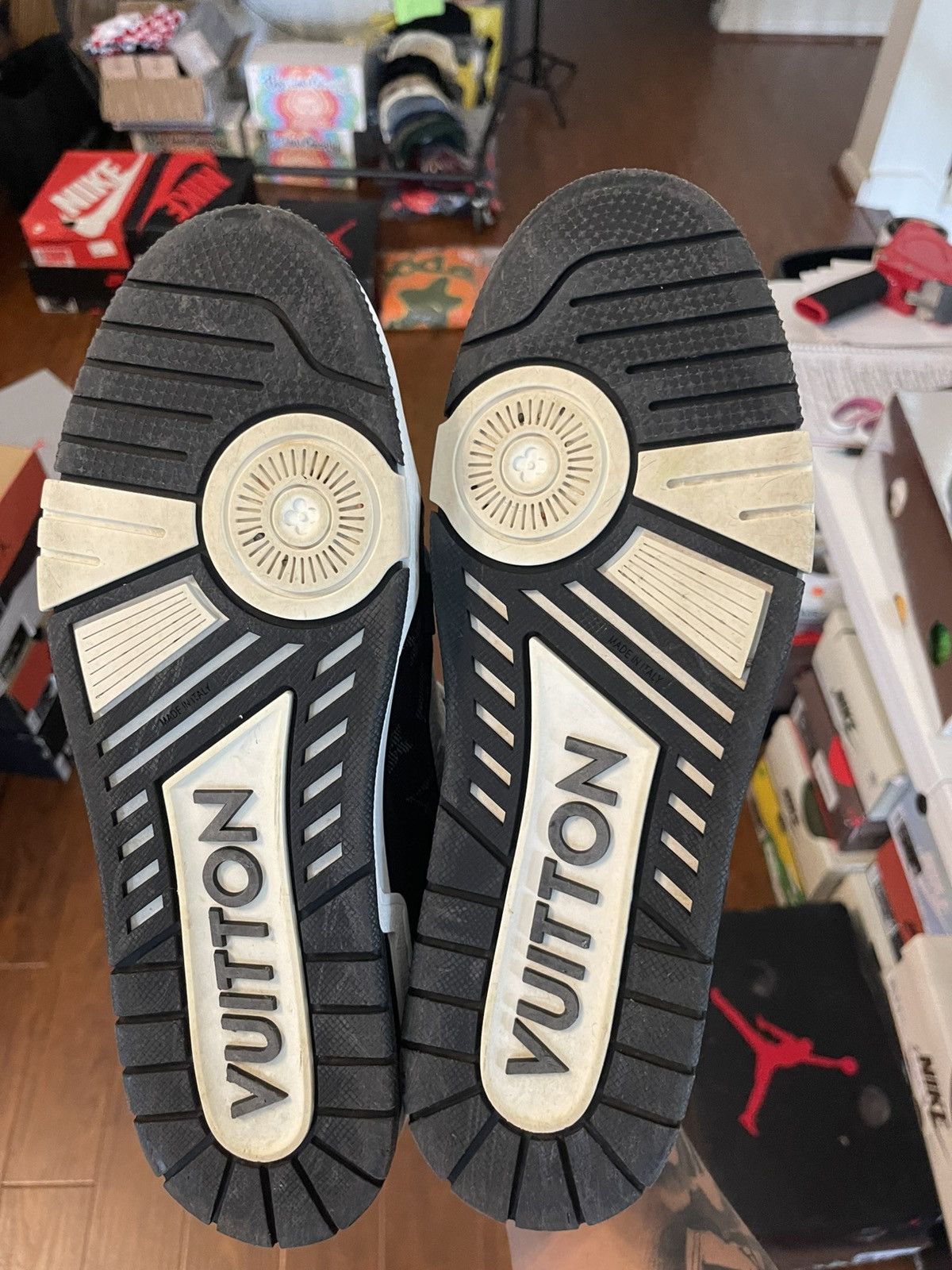 Louis Vuitton LV Trainer Size 10 LV (11.5-12US) SUPER CLEAN OG ALL Size US 11.5 / EU 44-45 - 5 Thumbnail