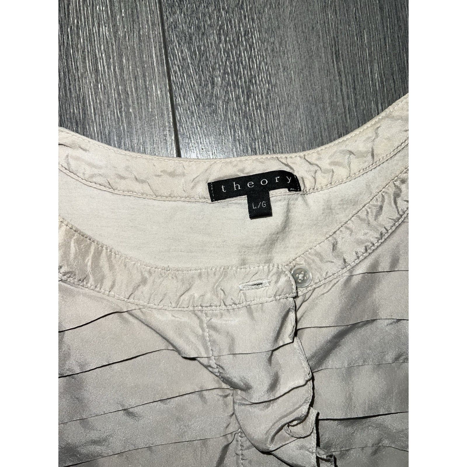 Theory Theory Women's Beige Sleeveles Silk & Tank Top Large A003176 Size L / US 10 / IT 46 - 4 Thumbnail