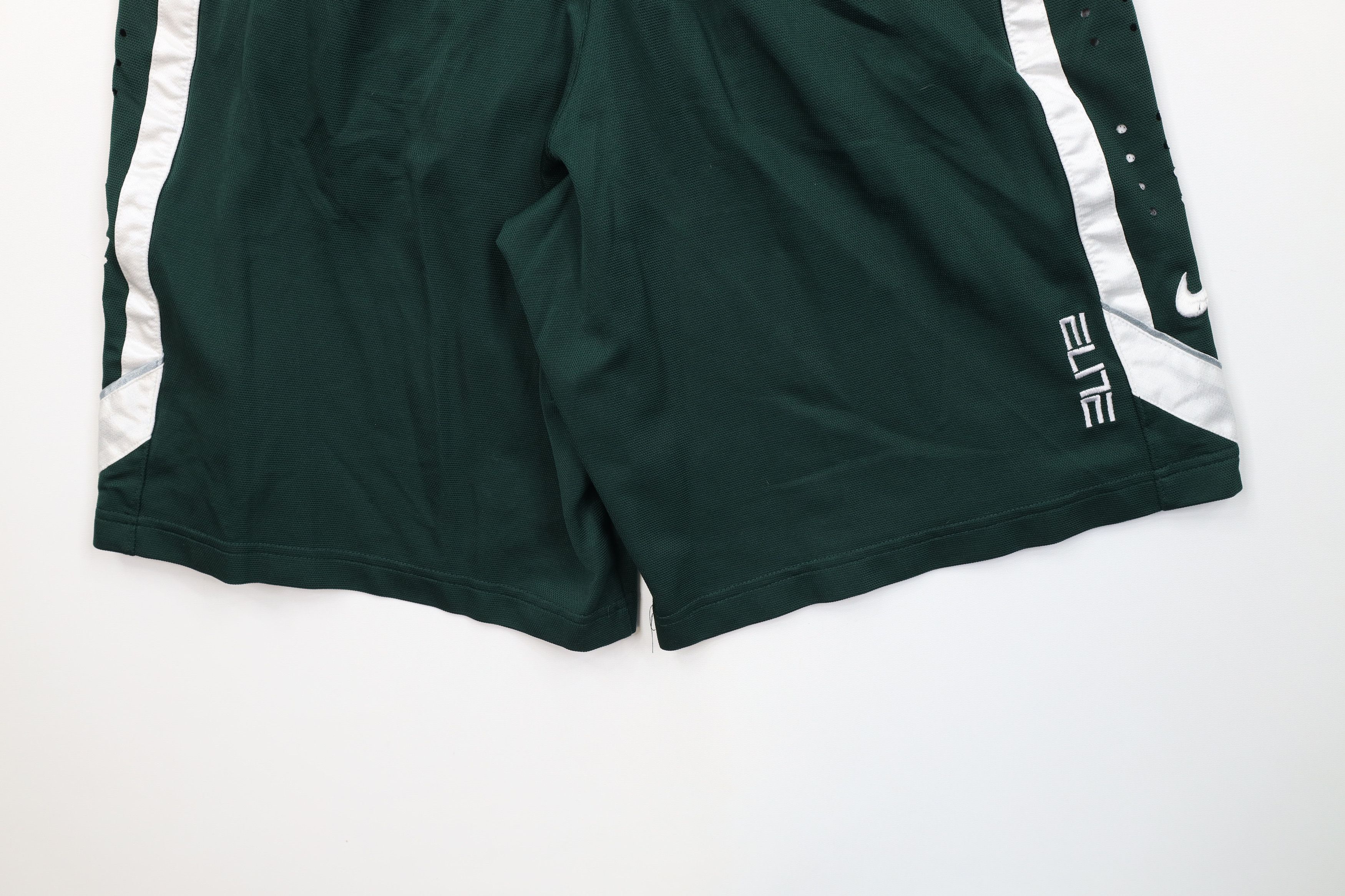 Nike Nike Elite State University Basketball Shorts Green Stitched Size US 34 / EU 50 - 13 Thumbnail