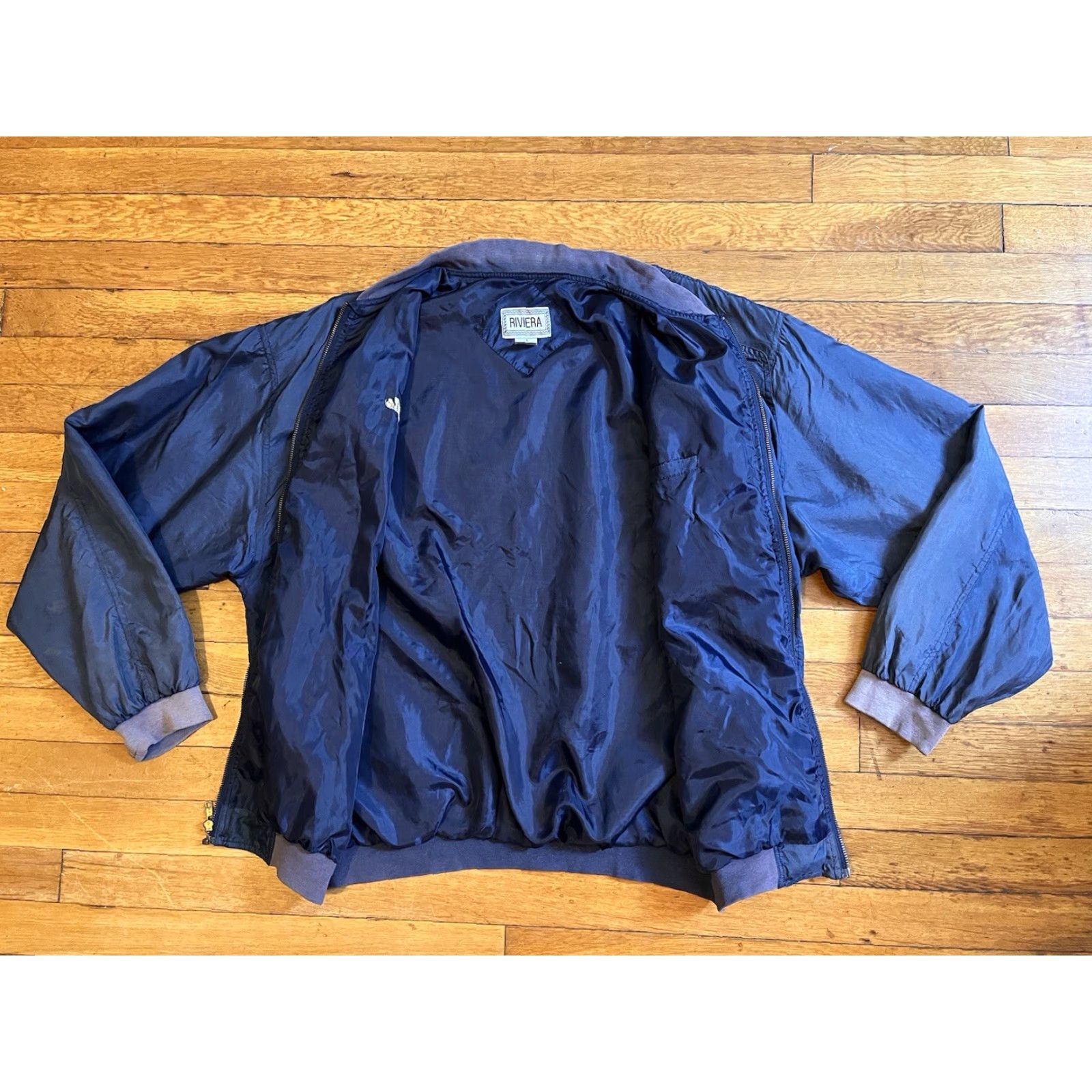Rivieras VINTAGE Riviera Hotel & Casino Silk Jacket Men’s Large Blue Bomber Jacket Short Chest 48 in Embroidered AUGIE Mens 80s City Retro Money Size US L / EU 52-54 / 3 - 6 Thumbnail
