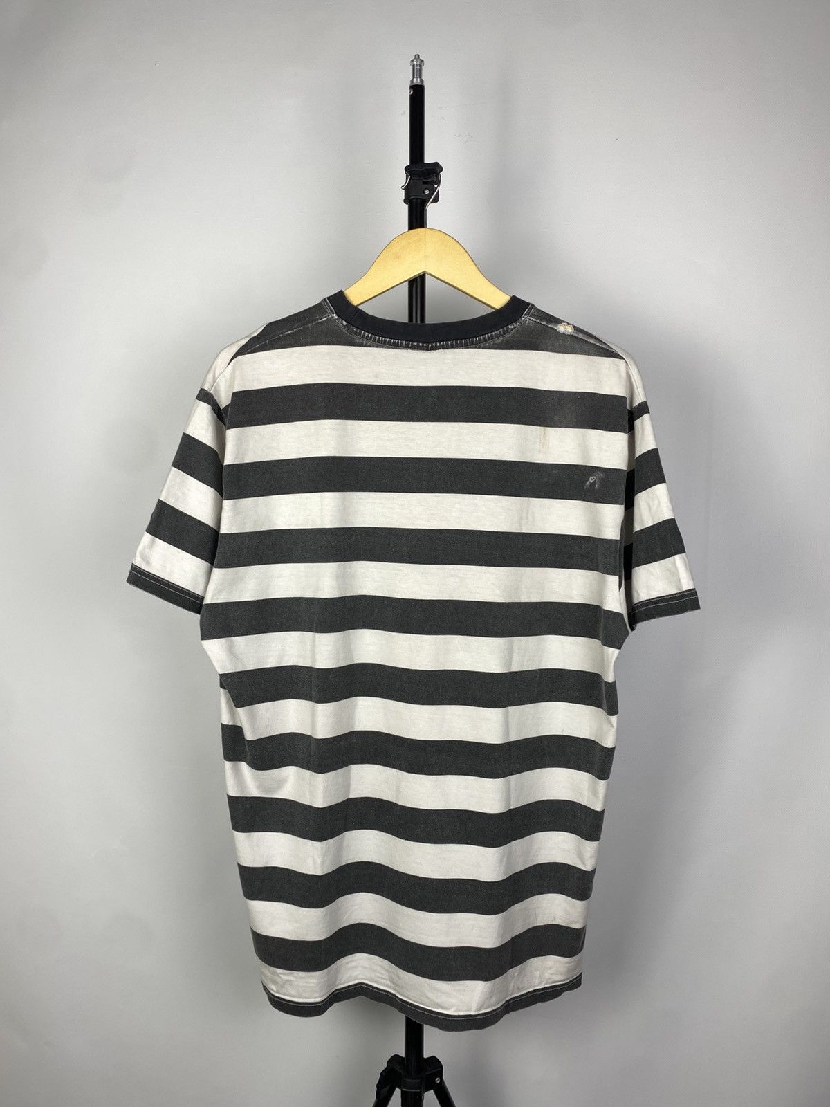 Independent Truck Co. × Vintage Vintage 90s Distressed Independent Logo Striped T Shirt Size US L / EU 52-54 / 3 - 6 Thumbnail