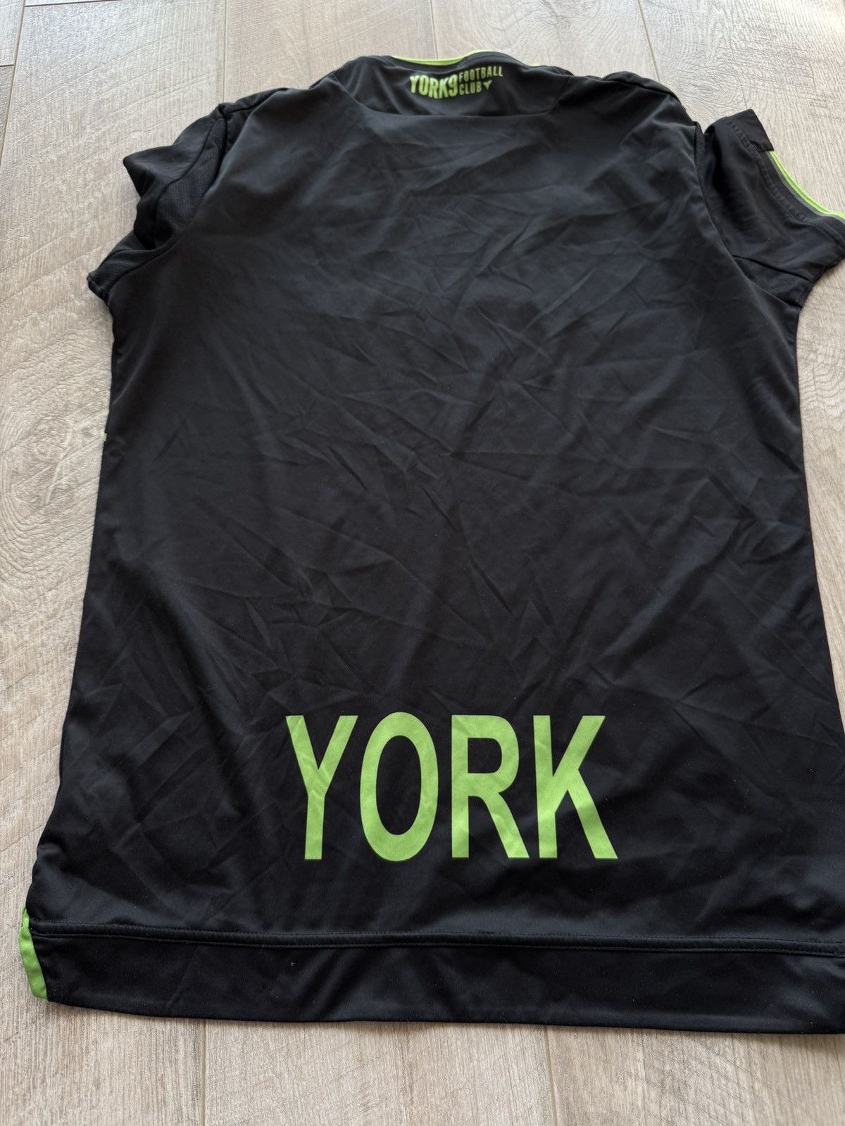 Macron 2020 York 9 Macron Canadian Premier League Away Soccer Shirt Size US L / EU 52-54 / 3 - 6 Thumbnail